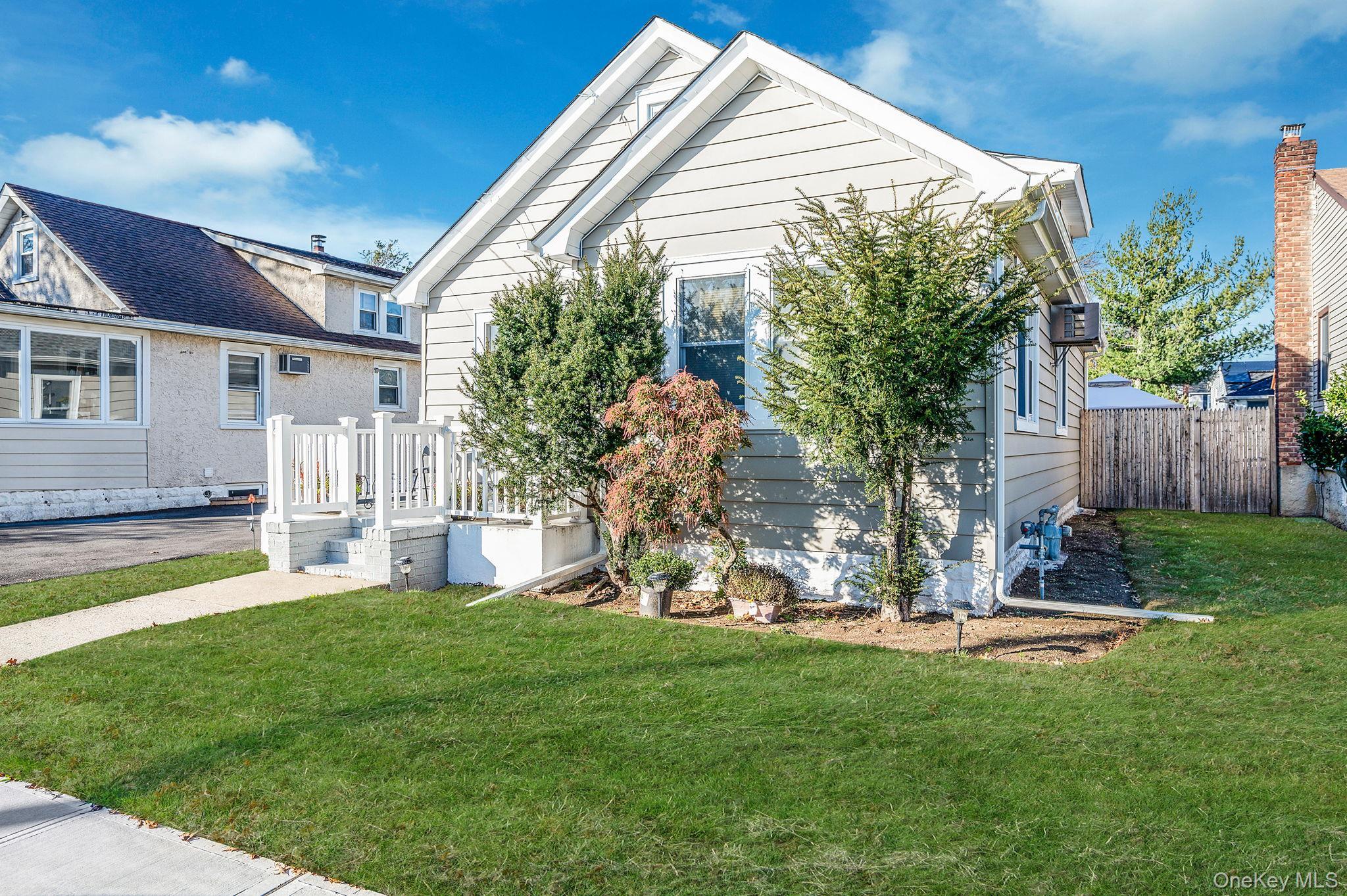 Single Family Orchard Nassau County, NY 11566, MLS-939670-3