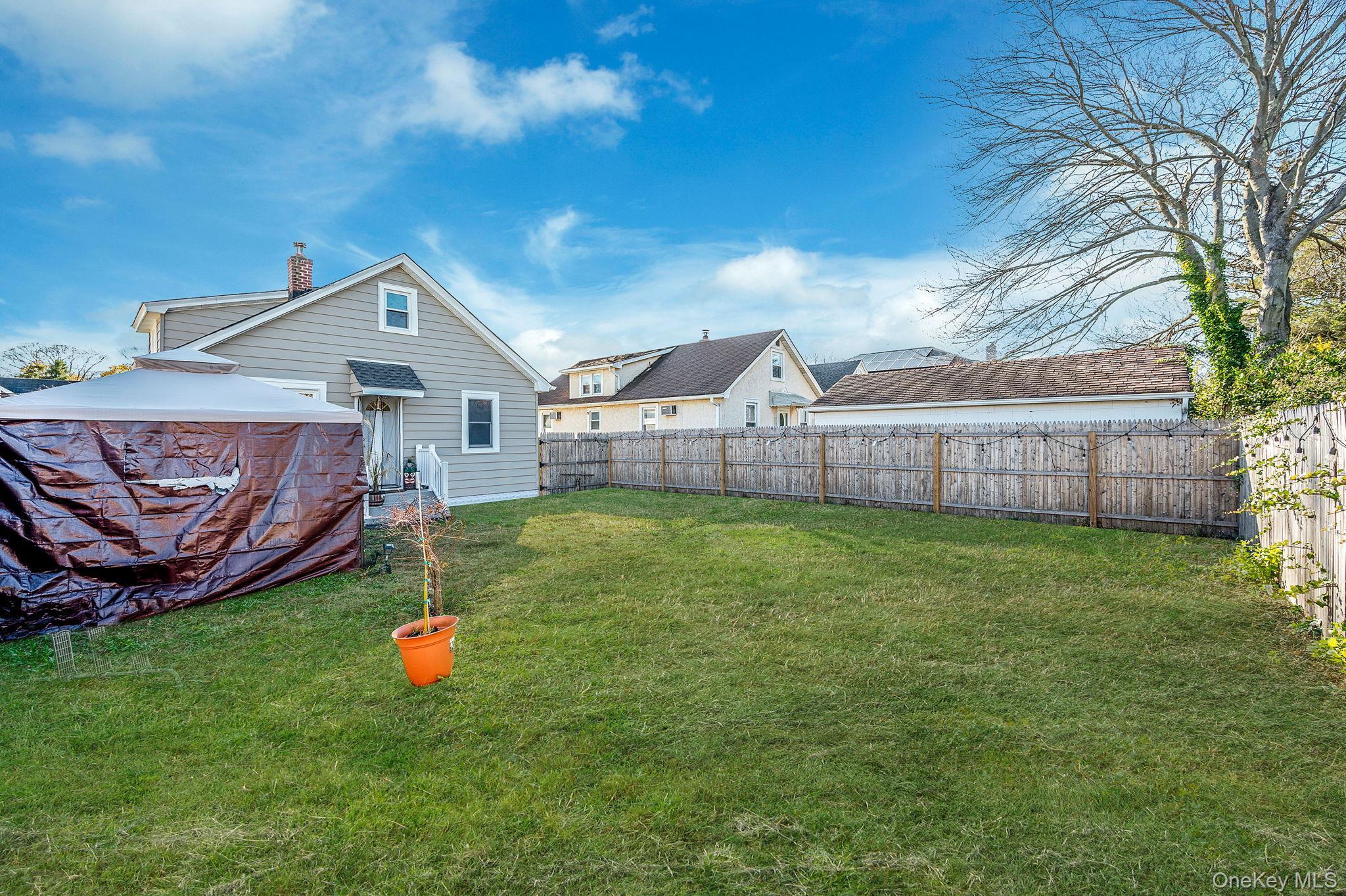 Single Family Orchard Nassau County, NY 11566, MLS-939670-33