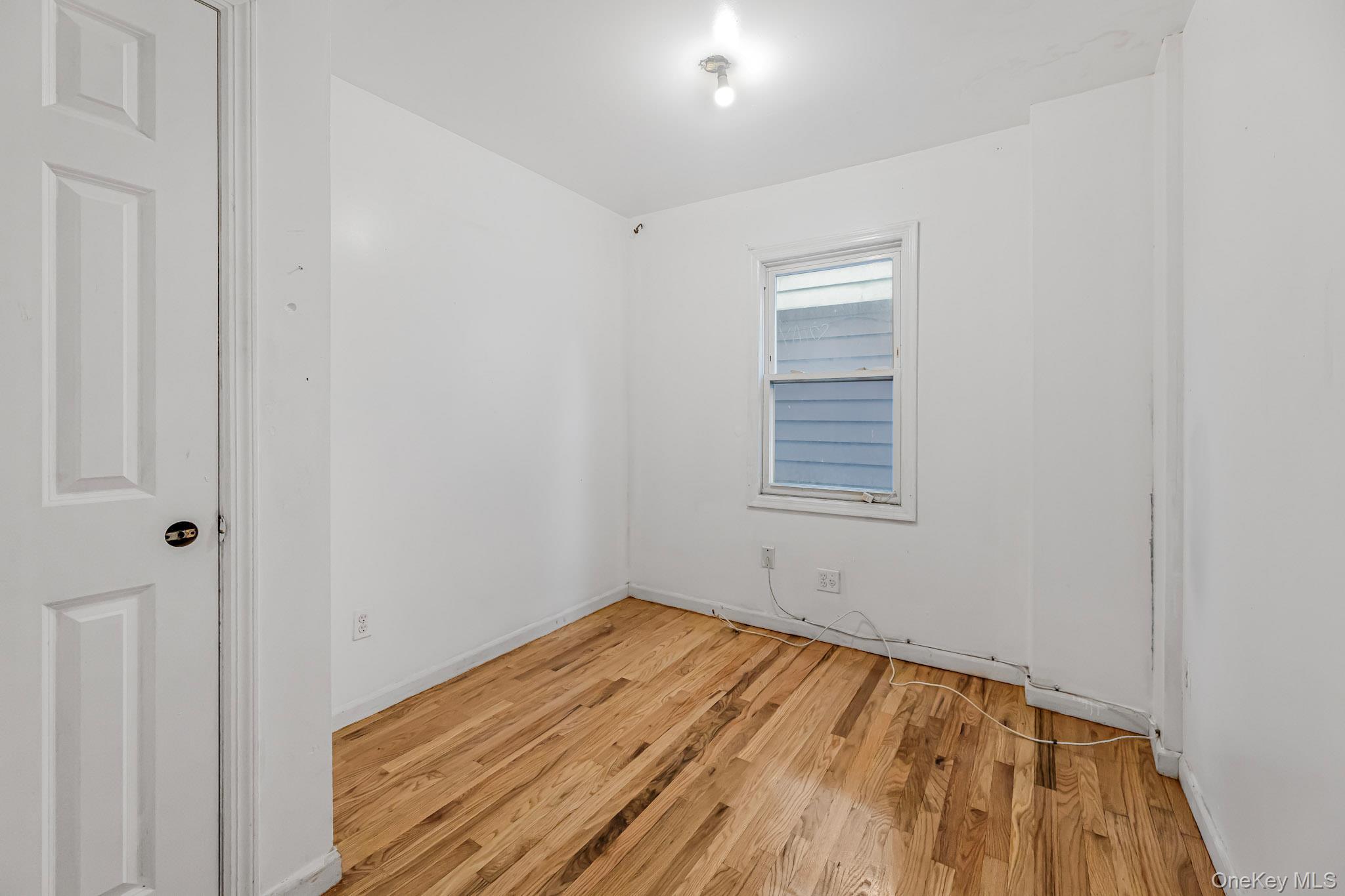 Single Family 107th Queens, NY 11417, MLS-939695-9