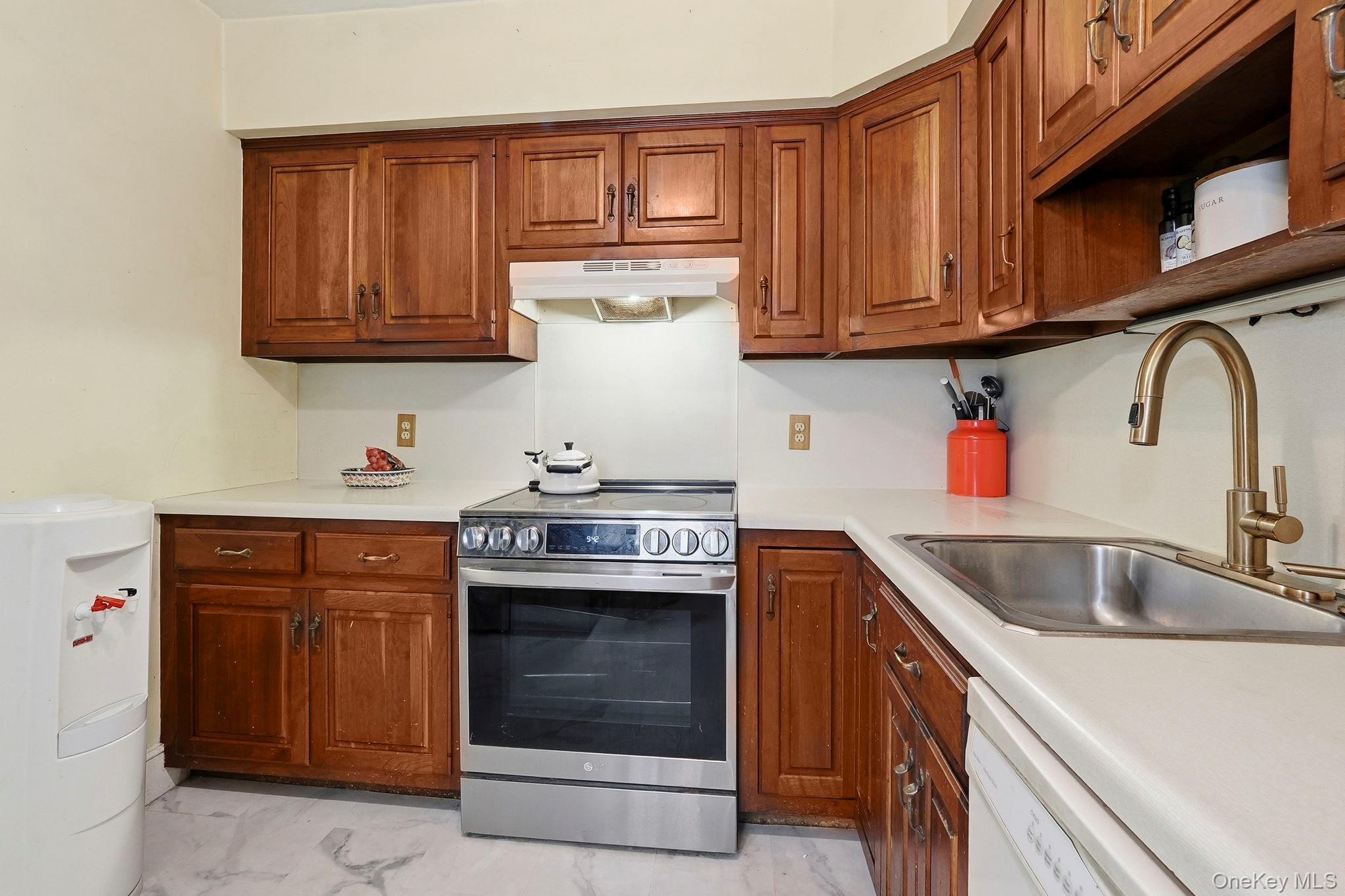 Single Family Mitchell Dutchess County, NY 12603, MLS-939697-14