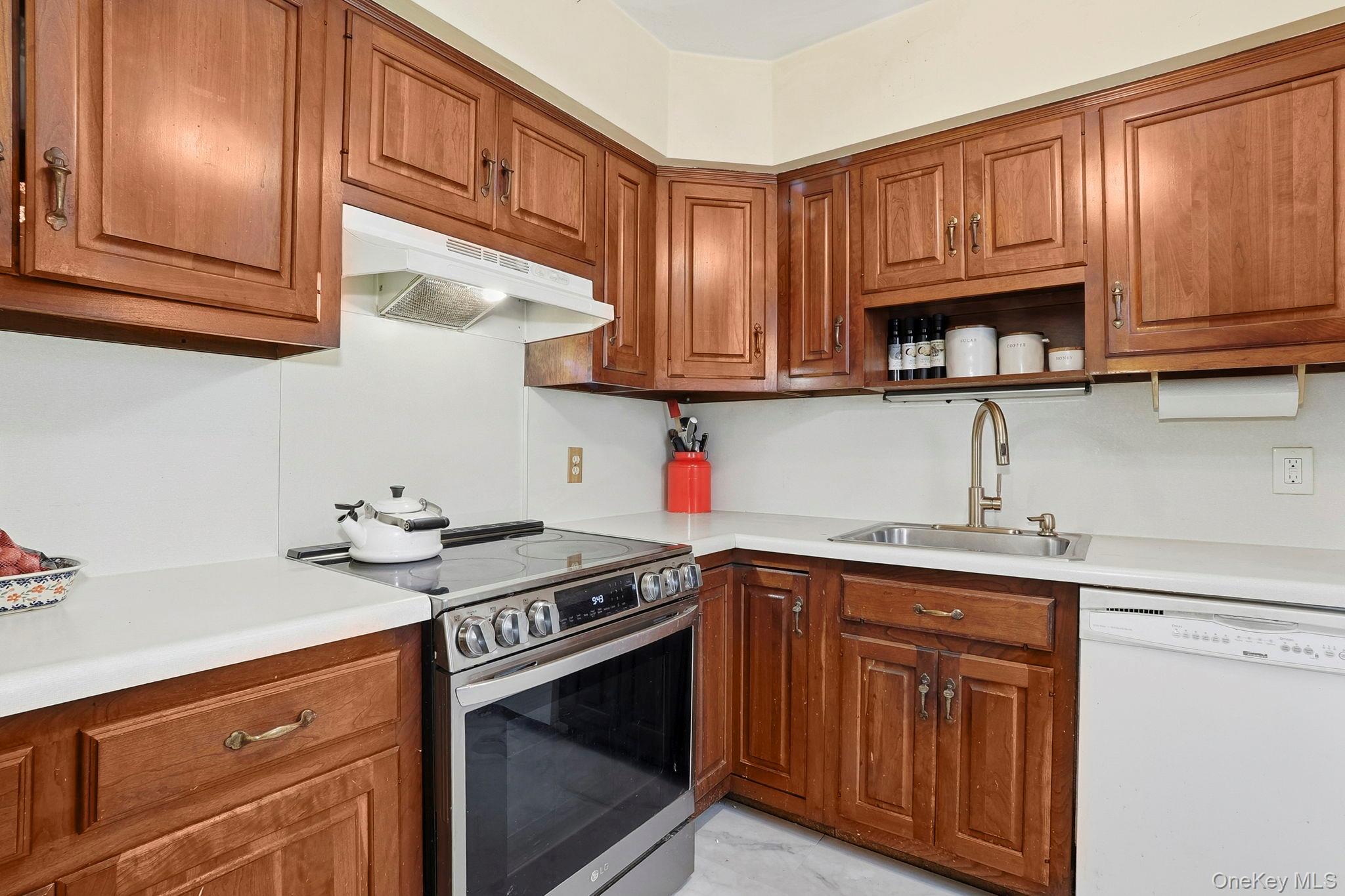 Single Family Mitchell Dutchess County, NY 12603, MLS-939697-15