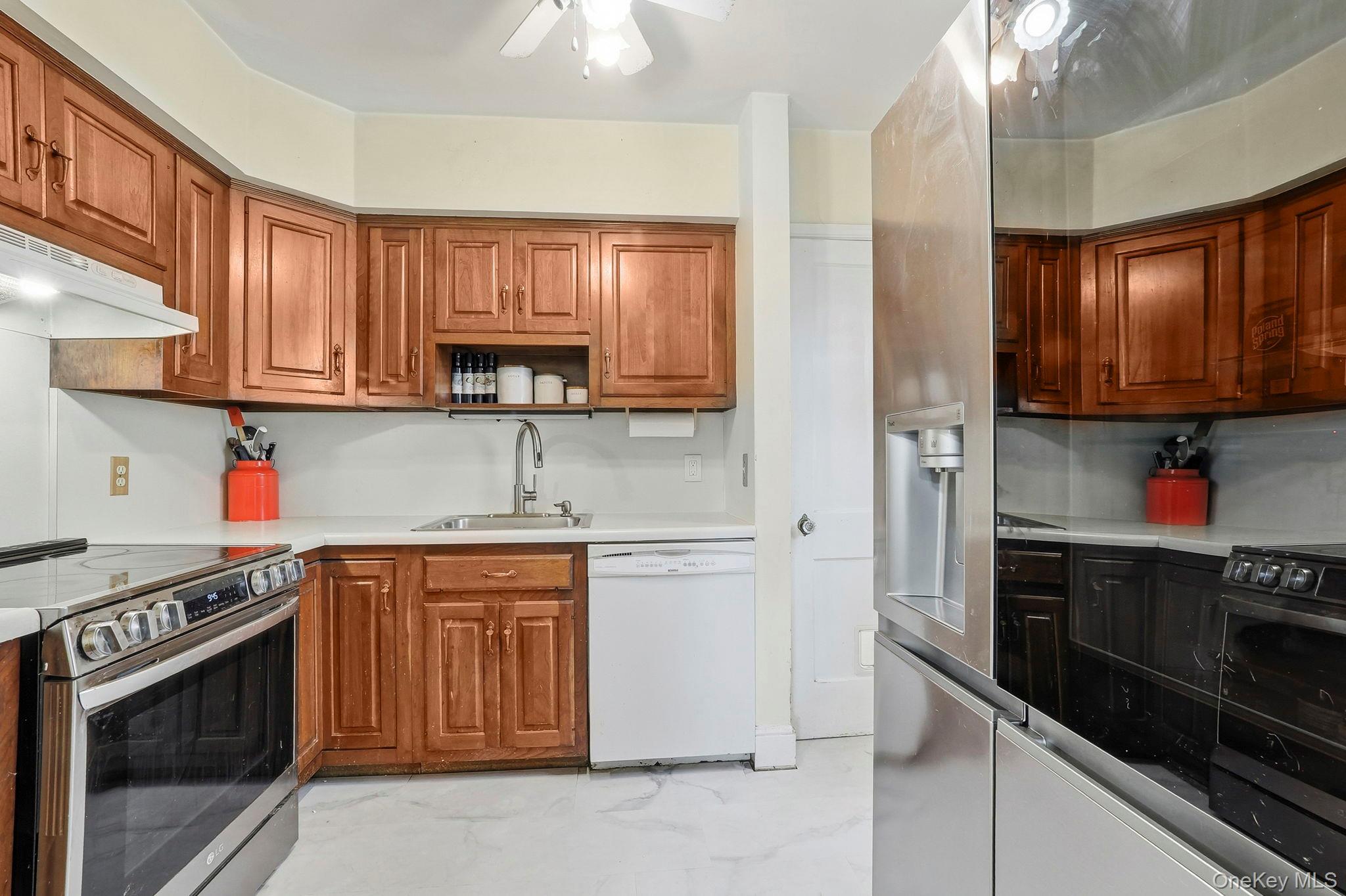 Single Family Mitchell Dutchess County, NY 12603, MLS-939697-16