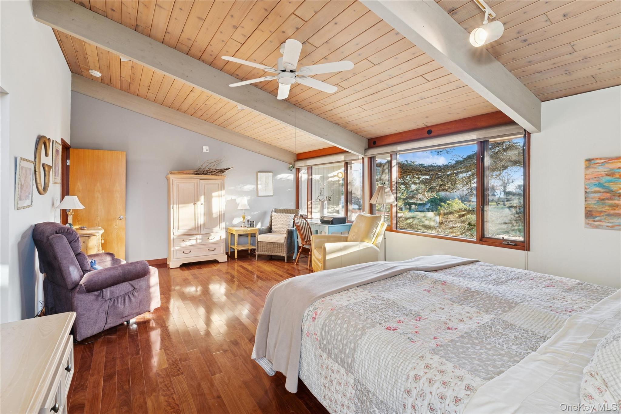 Single Family Tarpon Suffolk County, NY 11971, MLS-939699-19