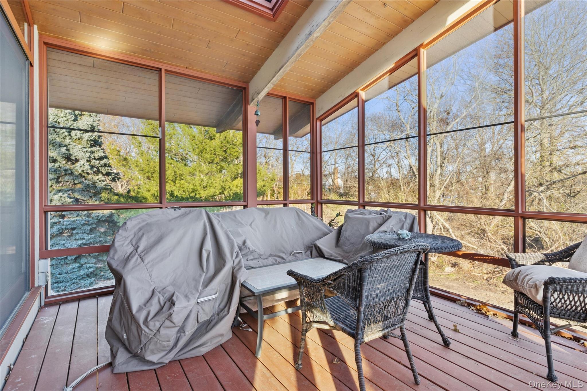 Single Family Tarpon Suffolk County, NY 11971, MLS-939699-23