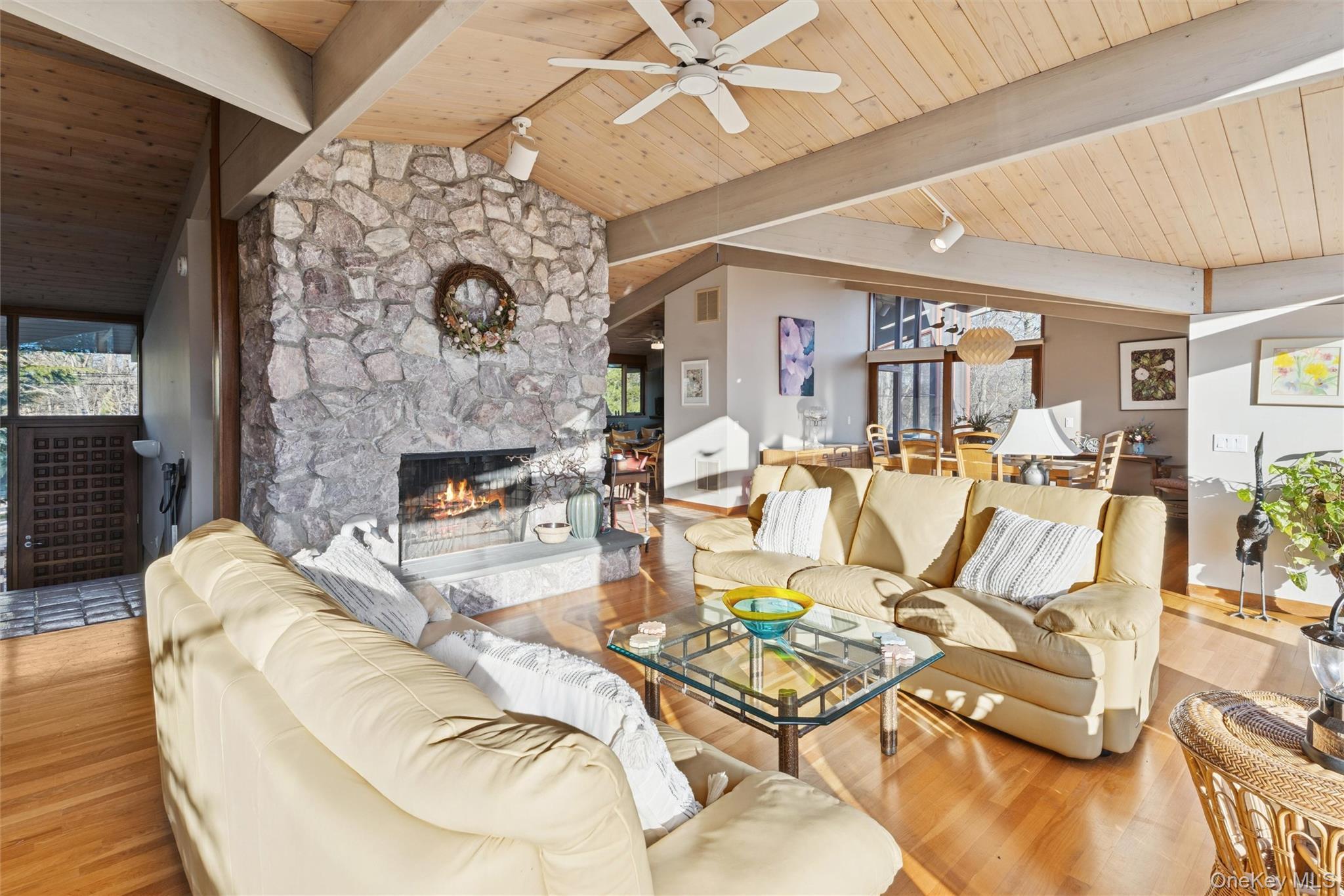 Single Family Tarpon Suffolk County, NY 11971, MLS-939699-7