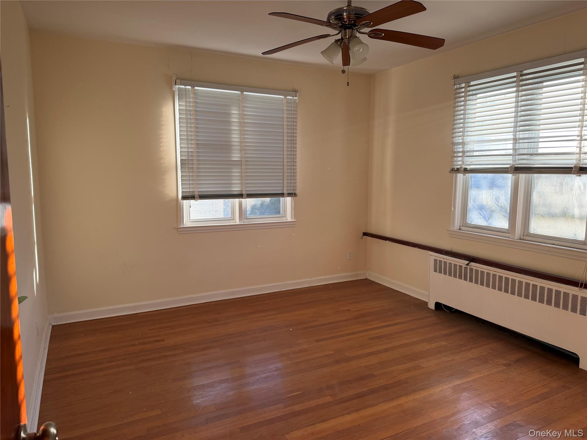 Single Family Minnieford  Bronx, NY 10464, MLS-939702-11