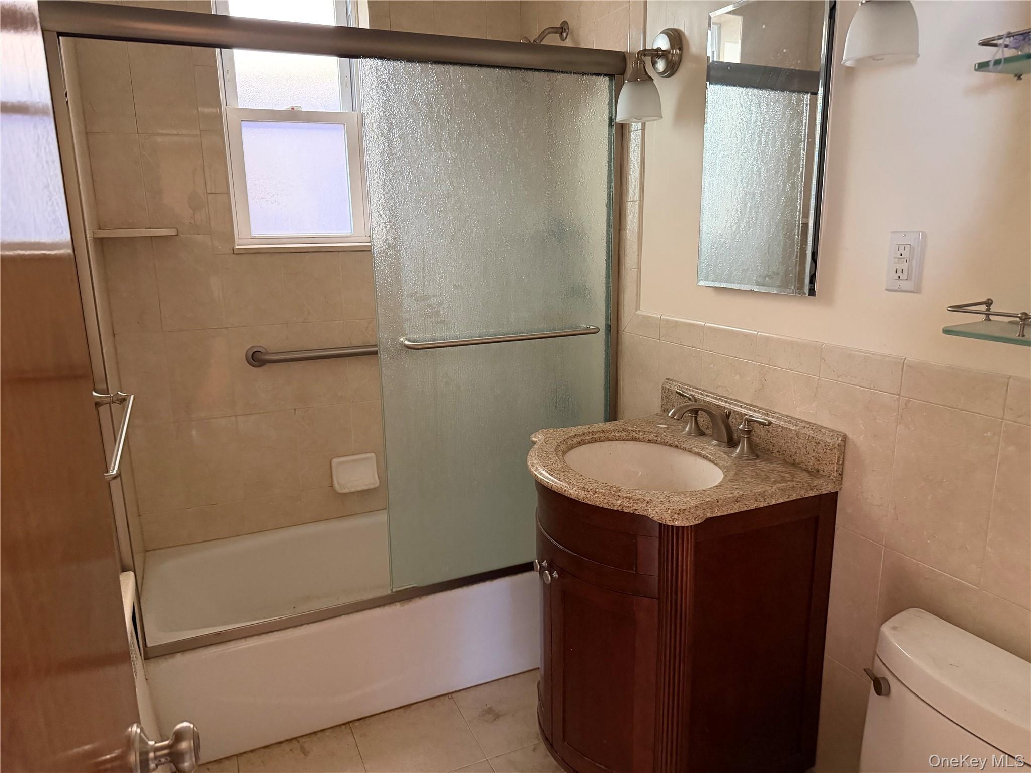 Single Family Minnieford  Bronx, NY 10464, MLS-939702-13