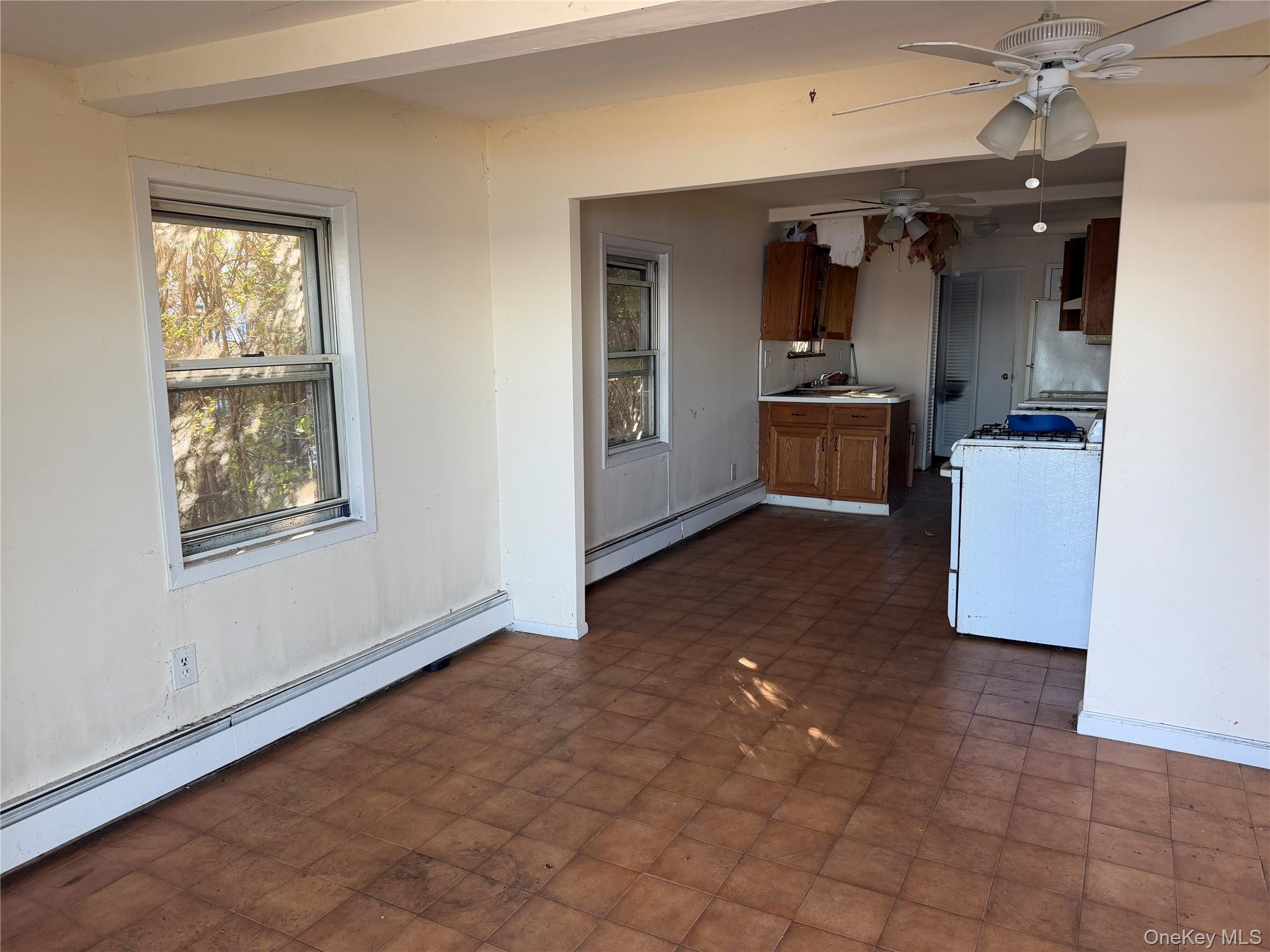 Single Family Minnieford  Bronx, NY 10464, MLS-939702-25