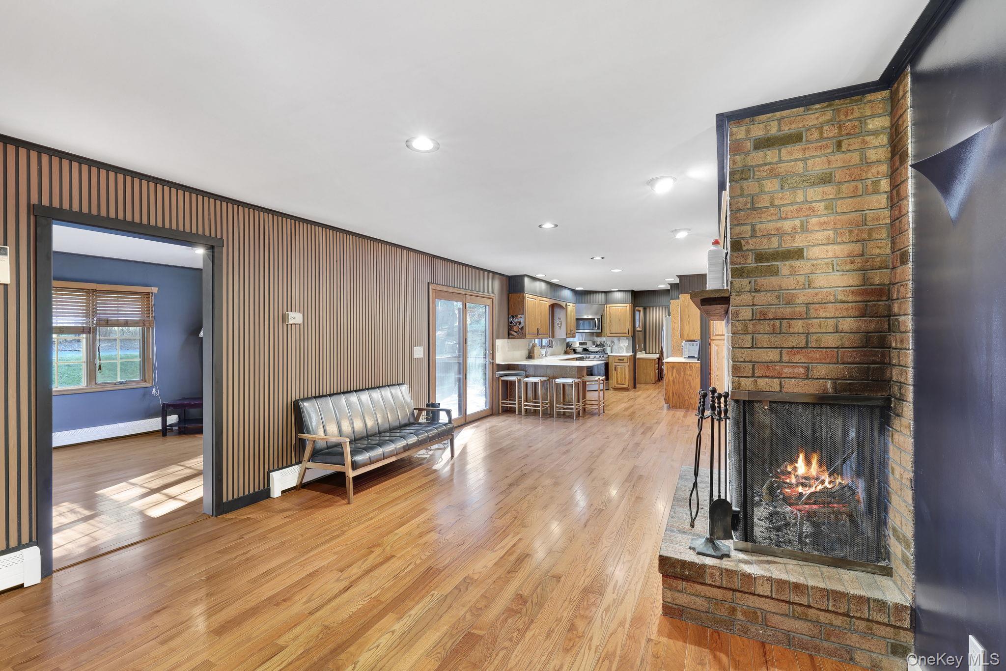 Single Family Lincoln Orange County, NY 10940, MLS-939706-10