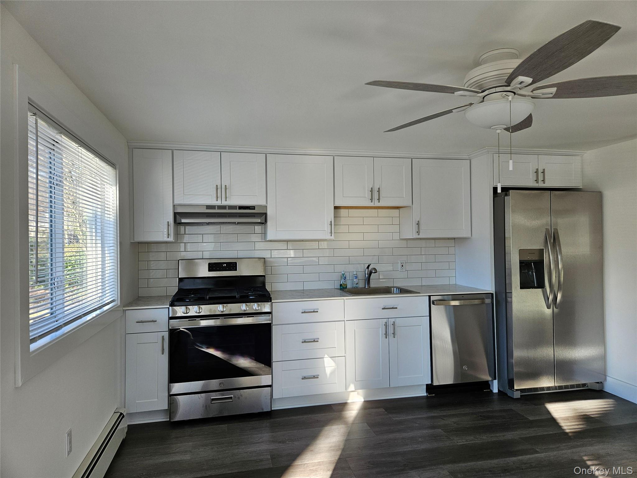 Single Family Denton Suffolk County, NY 11772, MLS-939714-4