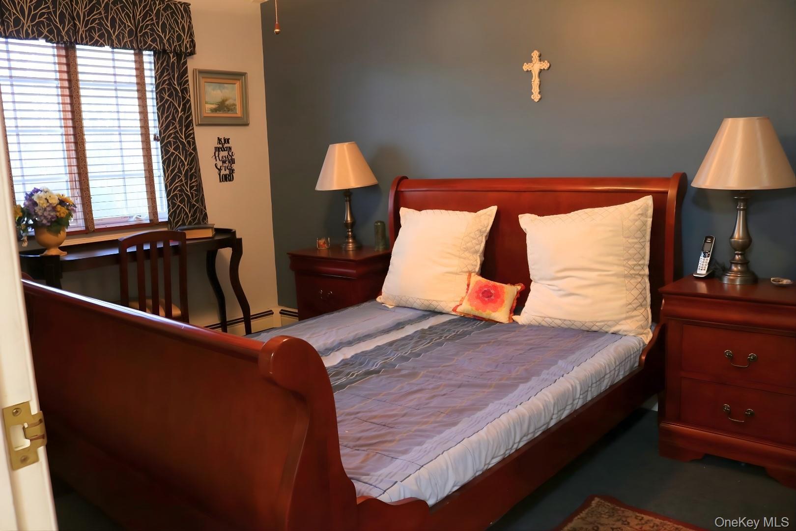 Single Family Hastings  Suffolk County, NY 11961, MLS-939715-23
