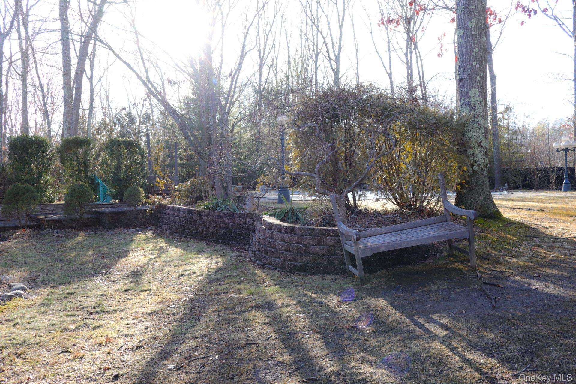 Single Family Hastings  Suffolk County, NY 11961, MLS-939715-37