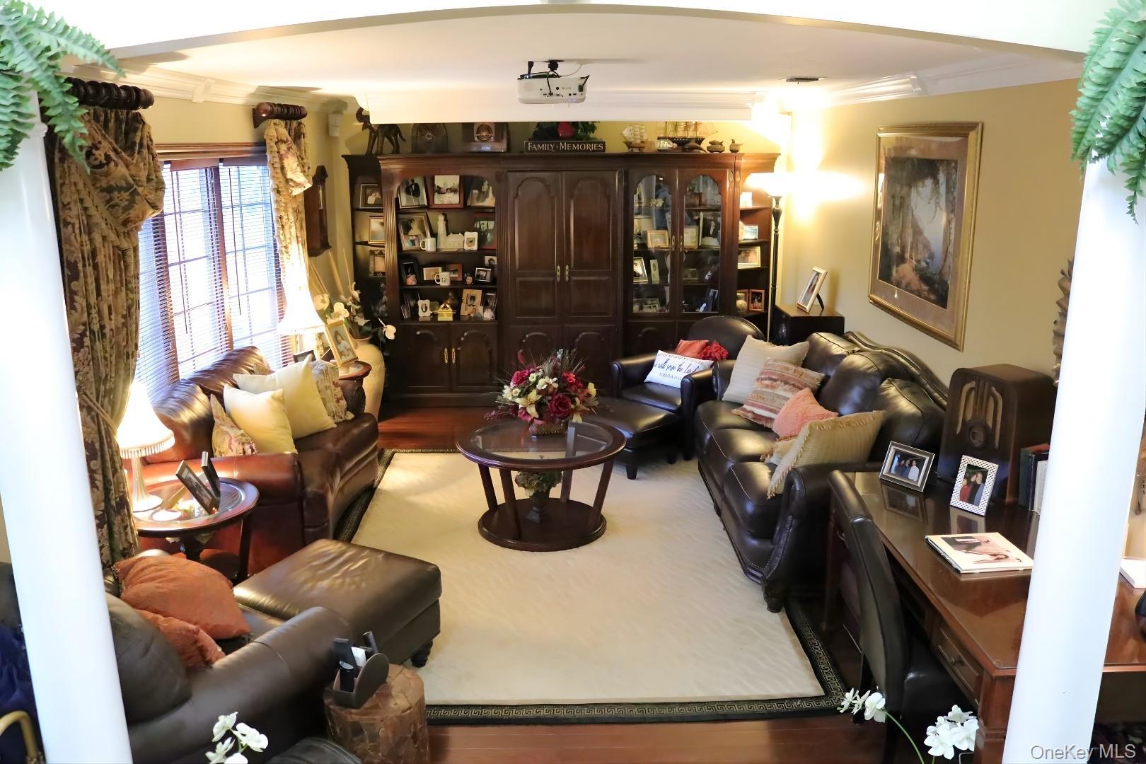 Single Family Hastings  Suffolk County, NY 11961, MLS-939715-6