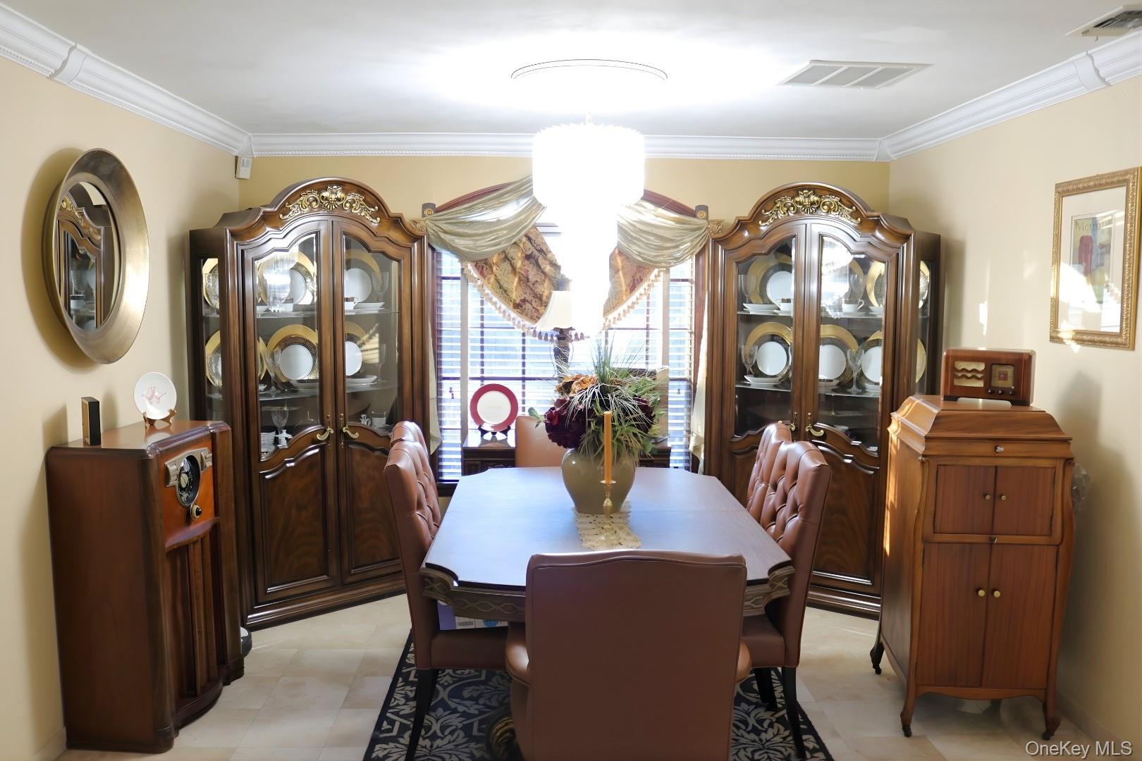 Single Family Hastings  Suffolk County, NY 11961, MLS-939715-8