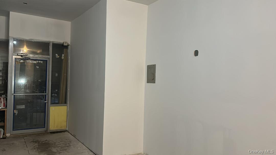 Commercial Lease Kingston Avenue Brooklyn, NY 11213, MLS-939716-12