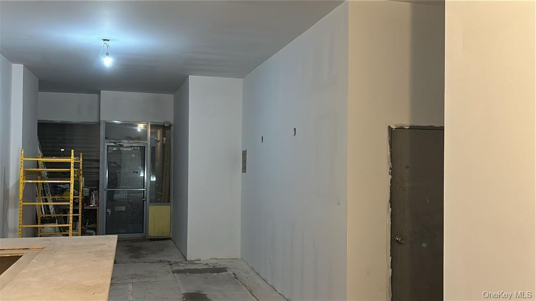 Commercial Lease Kingston Avenue Brooklyn, NY 11213, MLS-939716-15