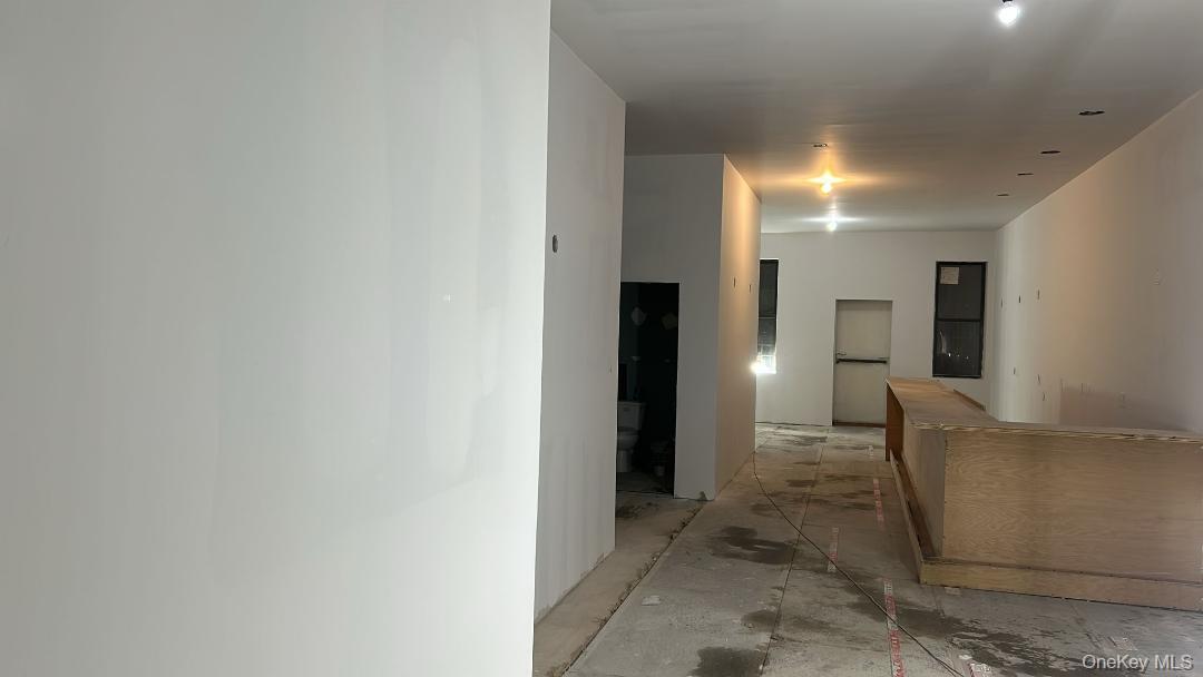 Commercial Lease Kingston Avenue Brooklyn, NY 11213, MLS-939716-16
