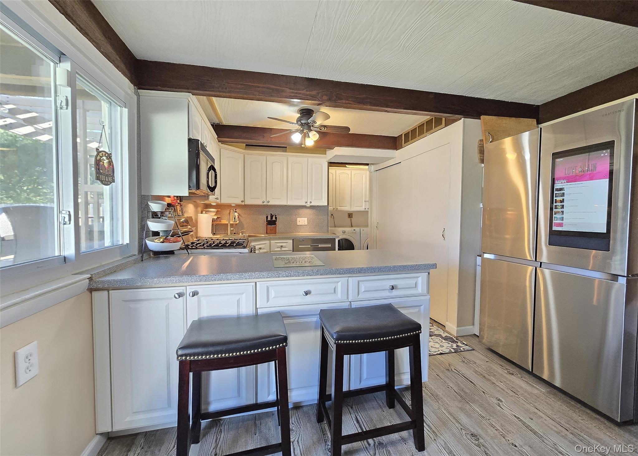 Single Family Magnolia Suffolk County, NY 11784, MLS-939719-8