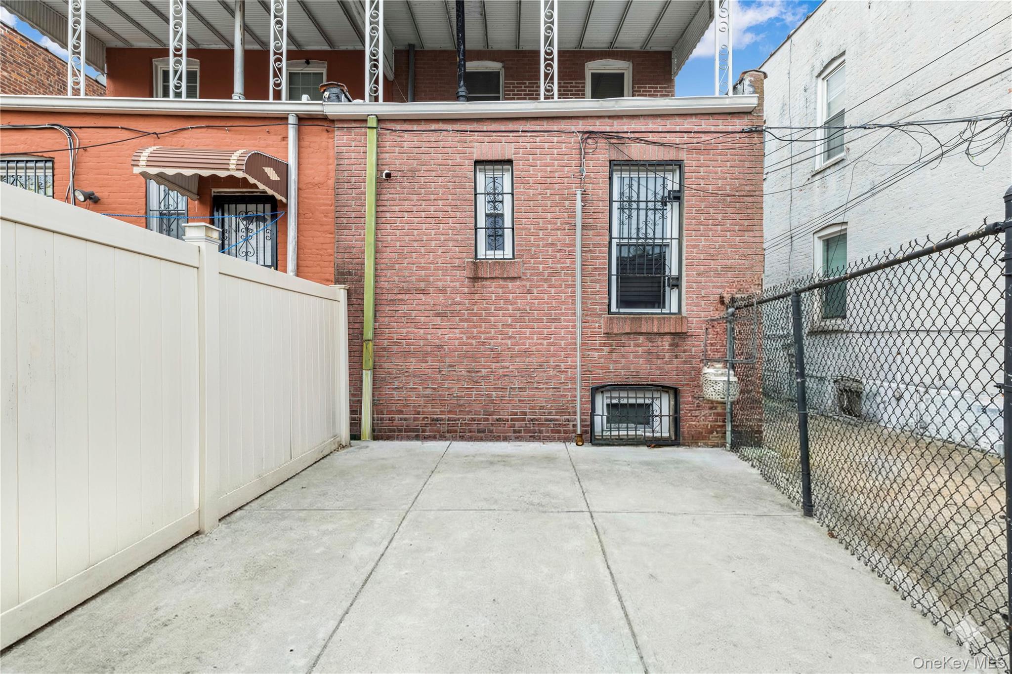 Single Family 49th  Brooklyn, NY 11203, MLS-939744-25