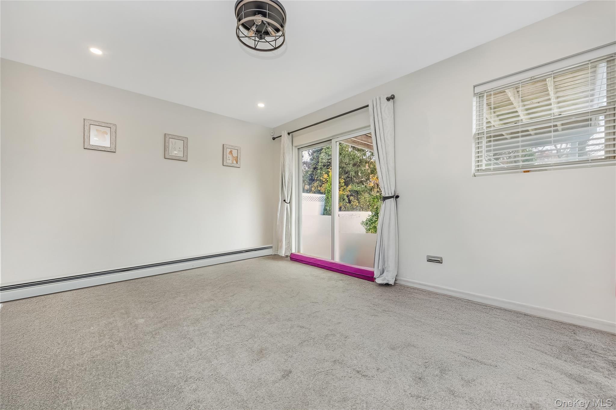 Single Family Boston Suffolk County, NY 11706, MLS-939748-25