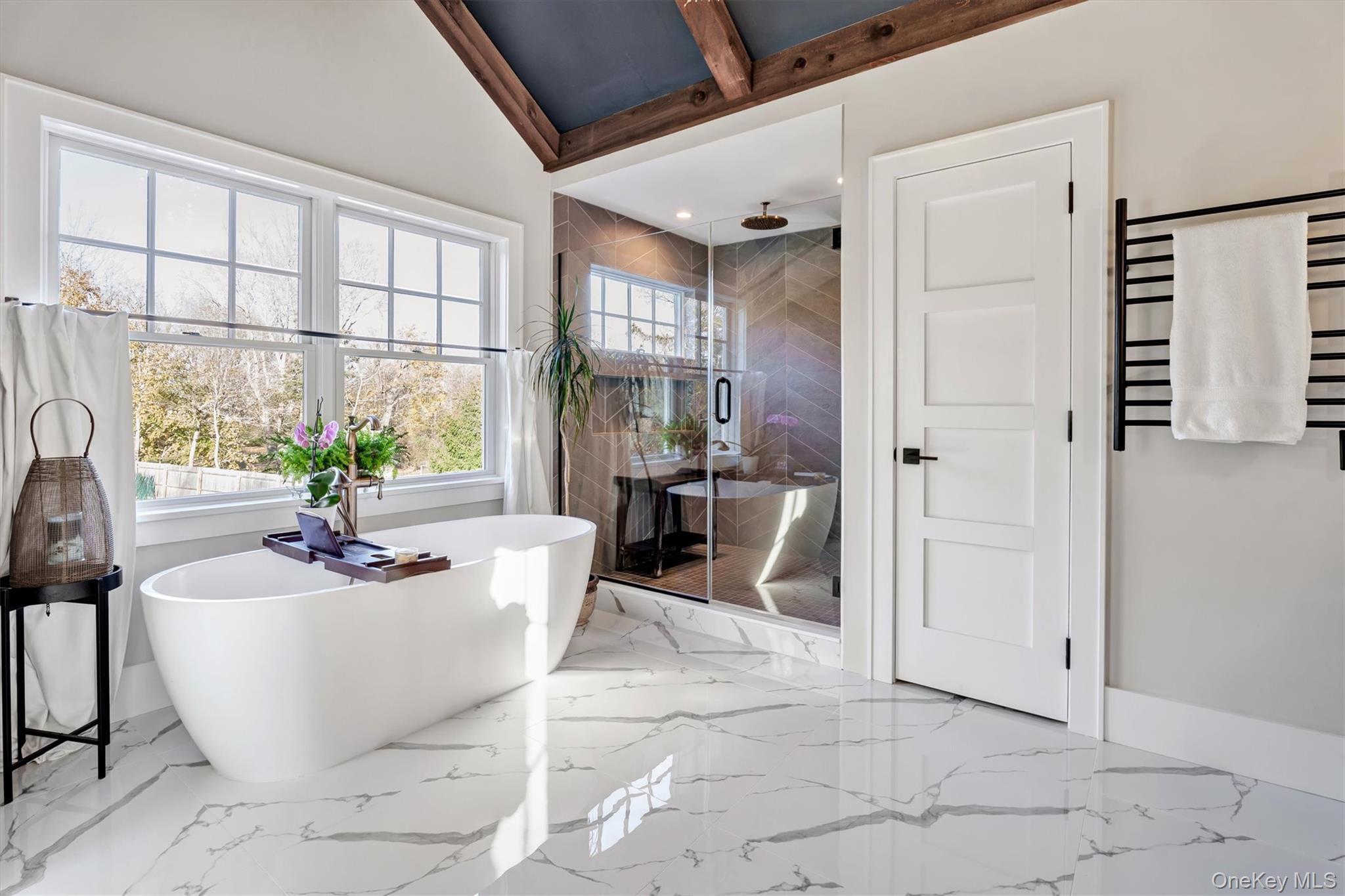 Single Family Maple Suffolk County, NY 11940, MLS-939764-31