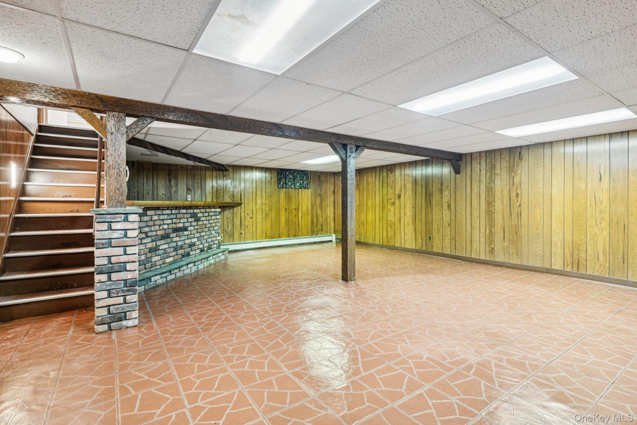 Single Family Silver Suffolk County, NY 11746, MLS-939767-18