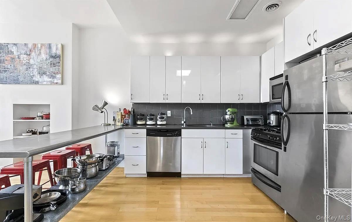 Apartment Stanhope Brooklyn, NY 11237, MLS-939775-3