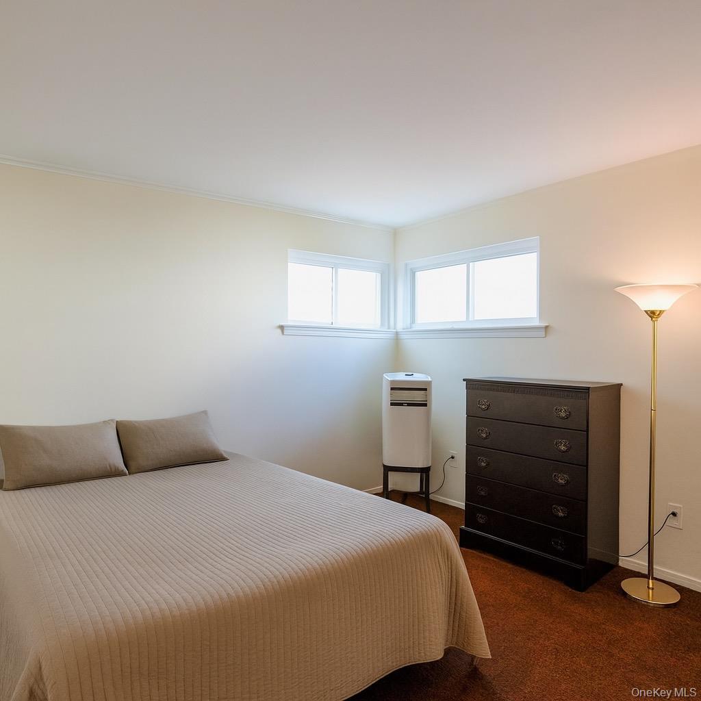 Single Family Sugarwood Suffolk County, NY 11722, MLS-939776-13