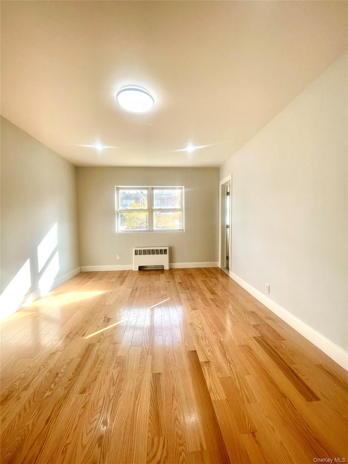 Single Family 68th  Queens, NY 11367, MLS-939784-10