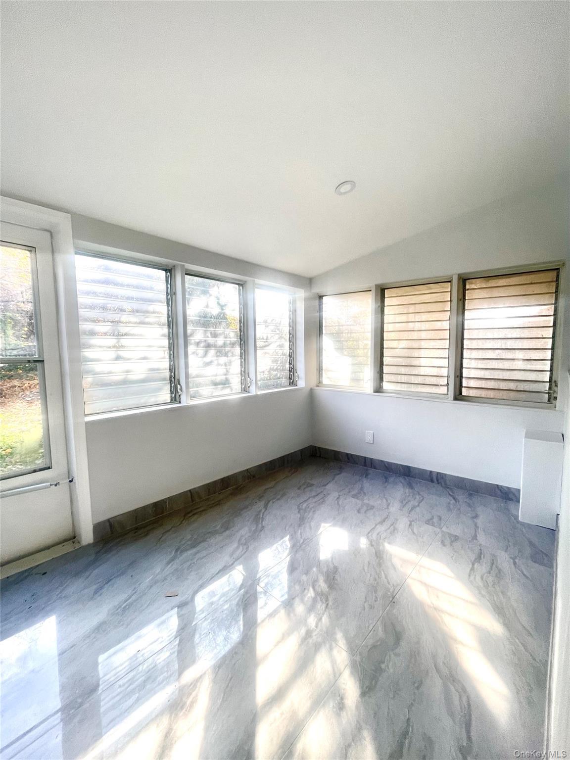 Single Family 68th  Queens, NY 11367, MLS-939784-11