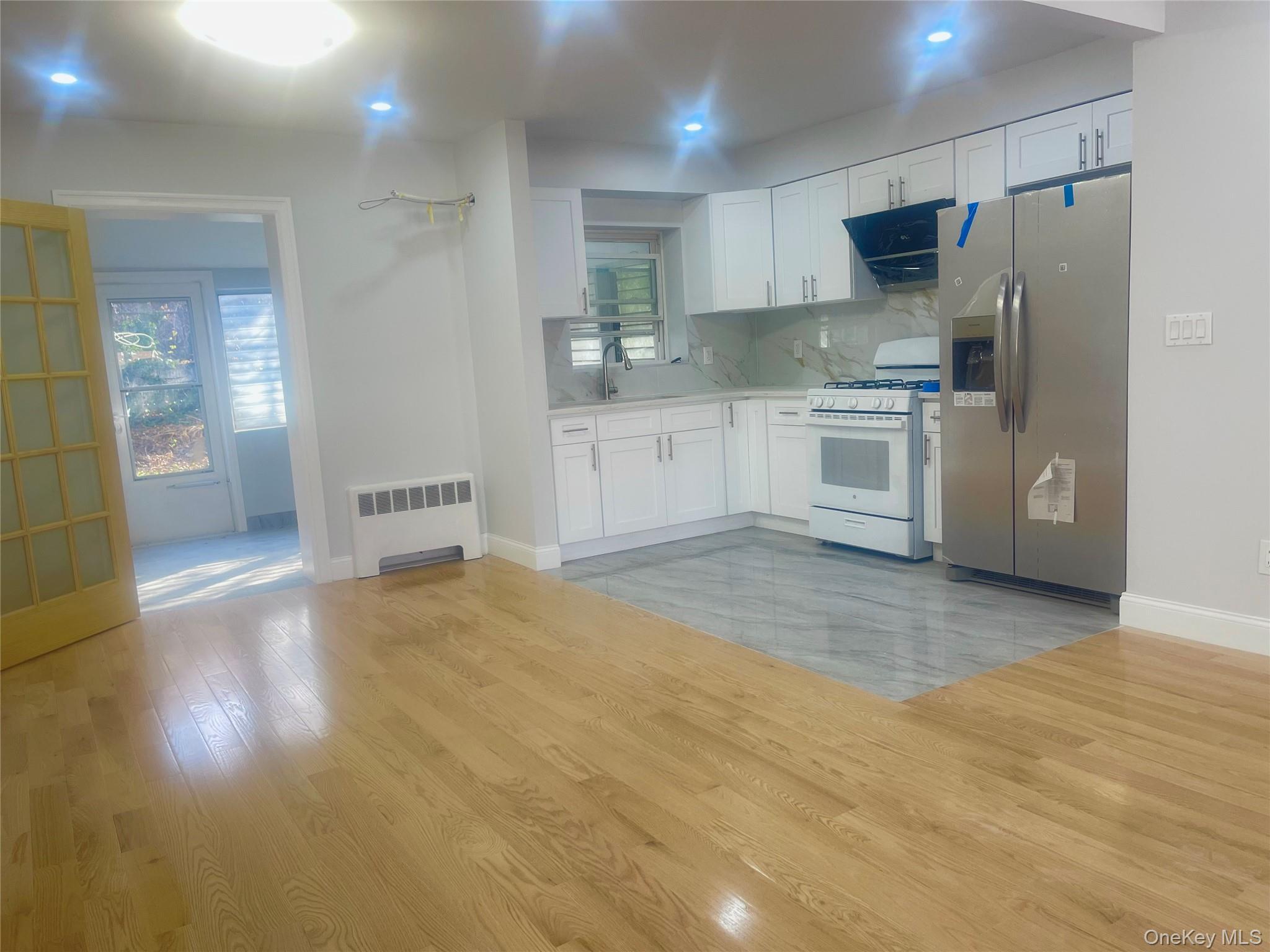 Single Family 68th  Queens, NY 11367, MLS-939784-4