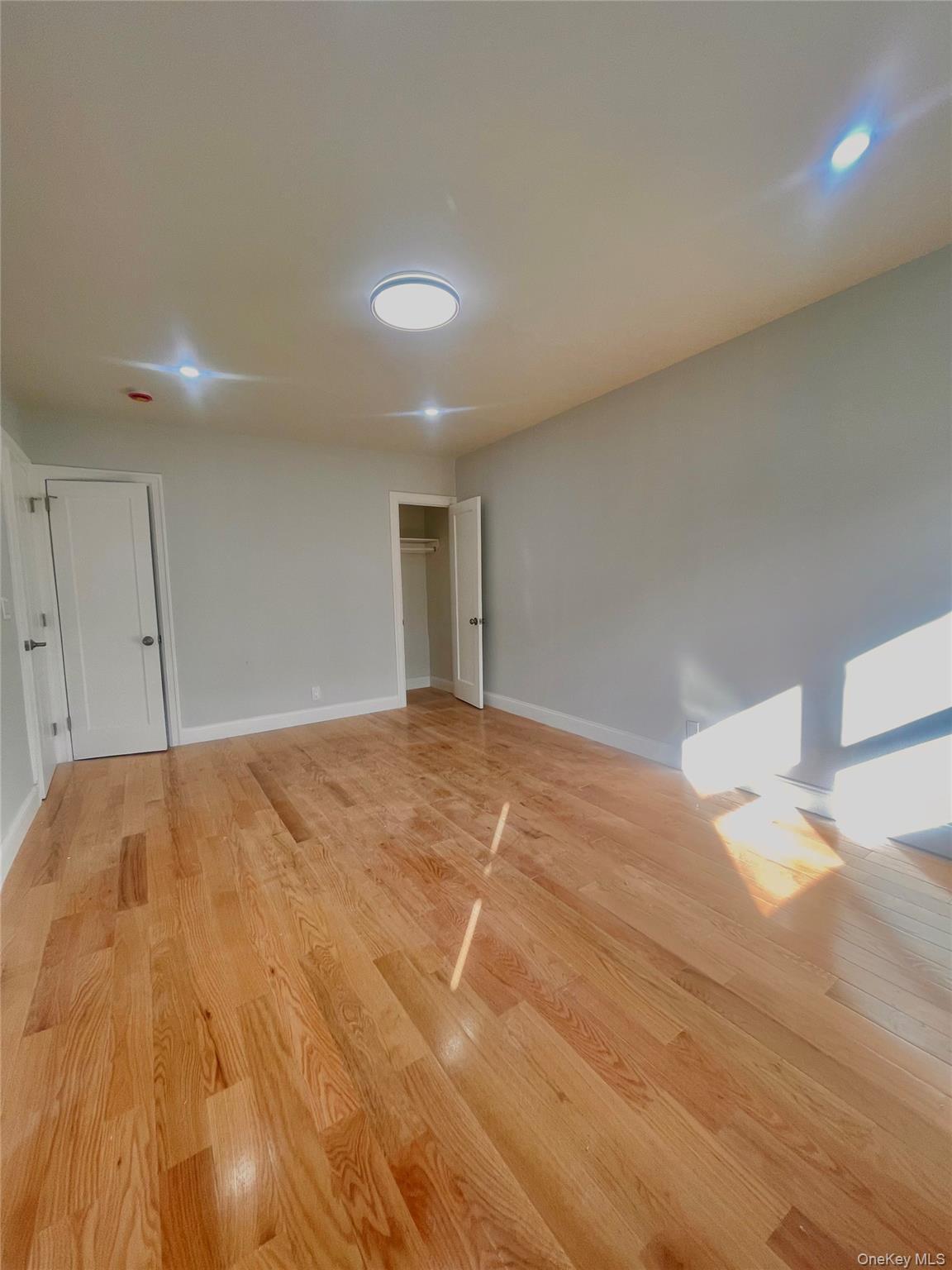 Single Family 68th  Queens, NY 11367, MLS-939784-8