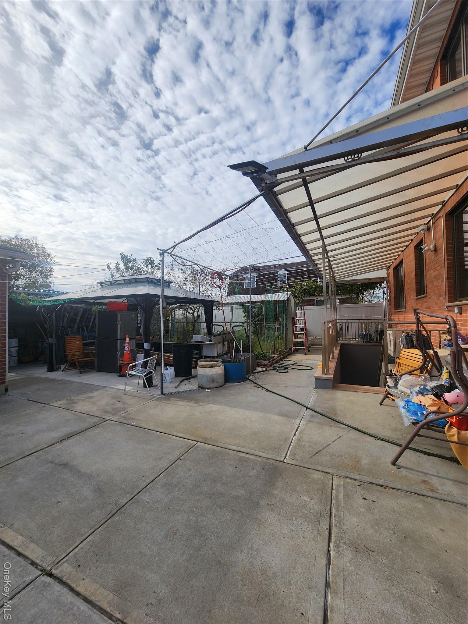 Single Family 14th  Queens, NY 11357, MLS-939787-16