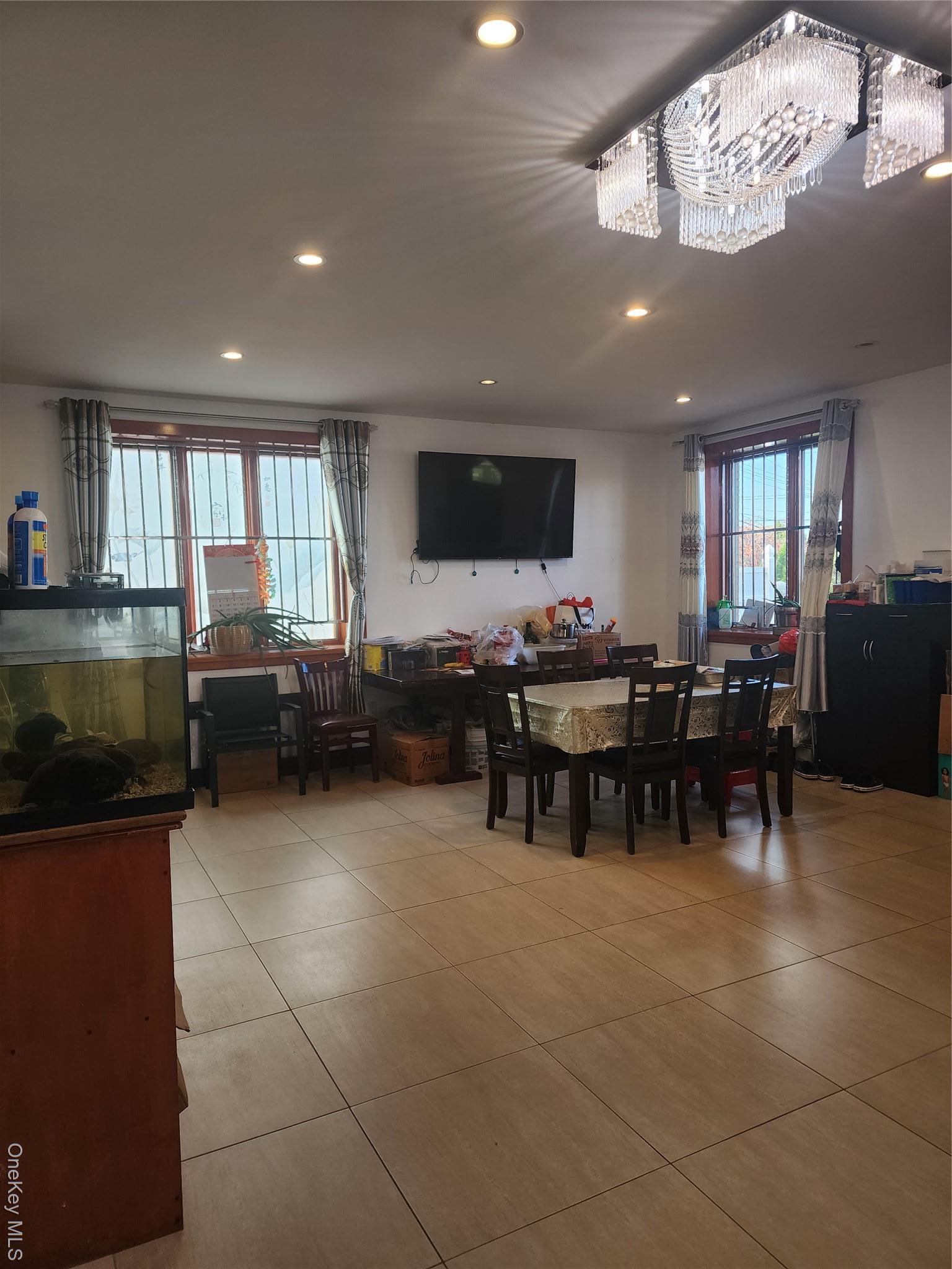 Single Family 14th  Queens, NY 11357, MLS-939787-3