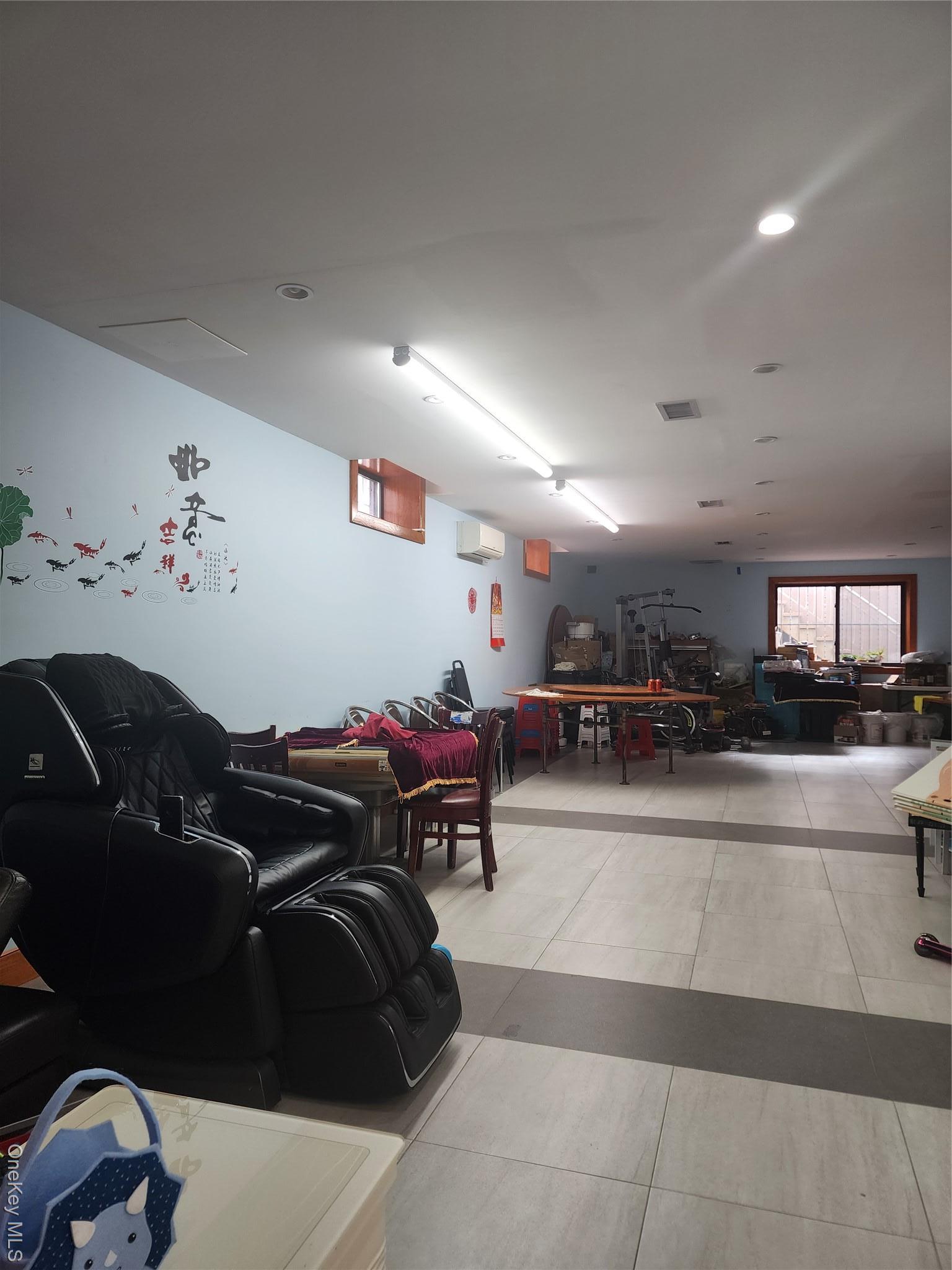 Single Family 14th  Queens, NY 11357, MLS-939787-8