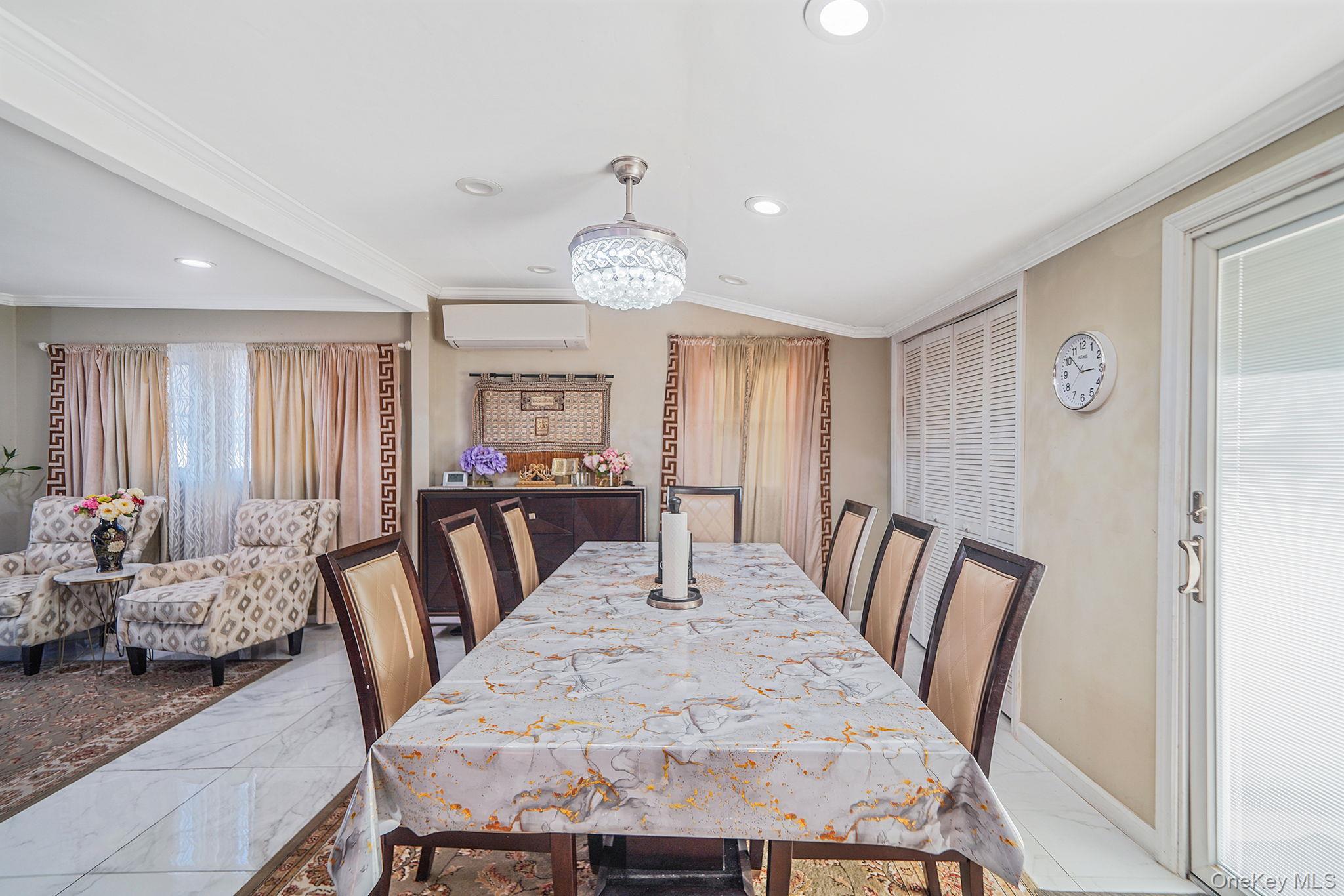 Single Family Washington Nassau County, NY 11590, MLS-939814-11