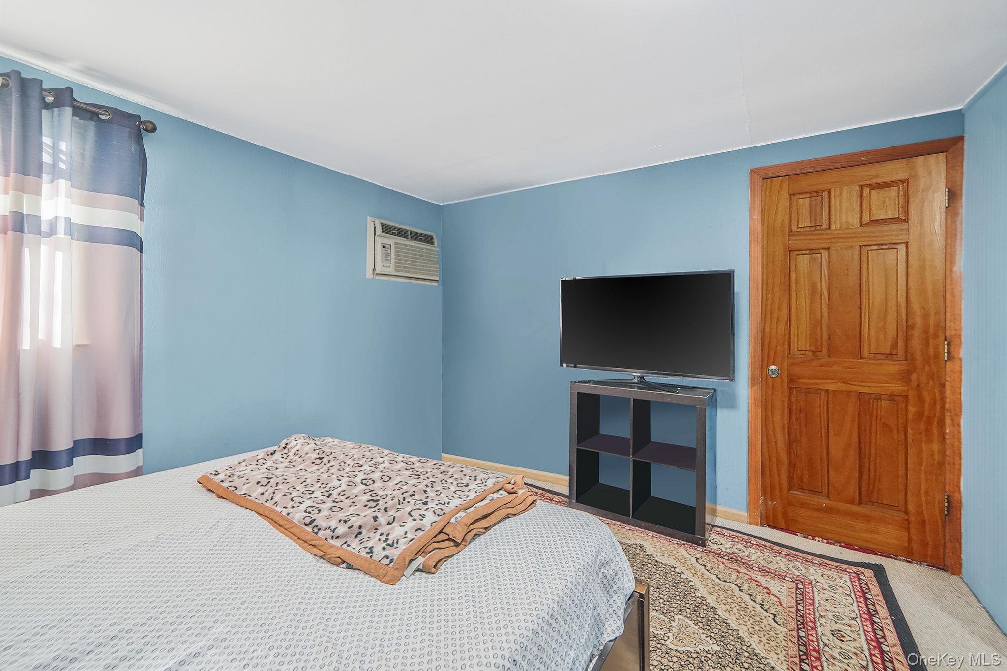 Single Family Washington Nassau County, NY 11590, MLS-939814-18