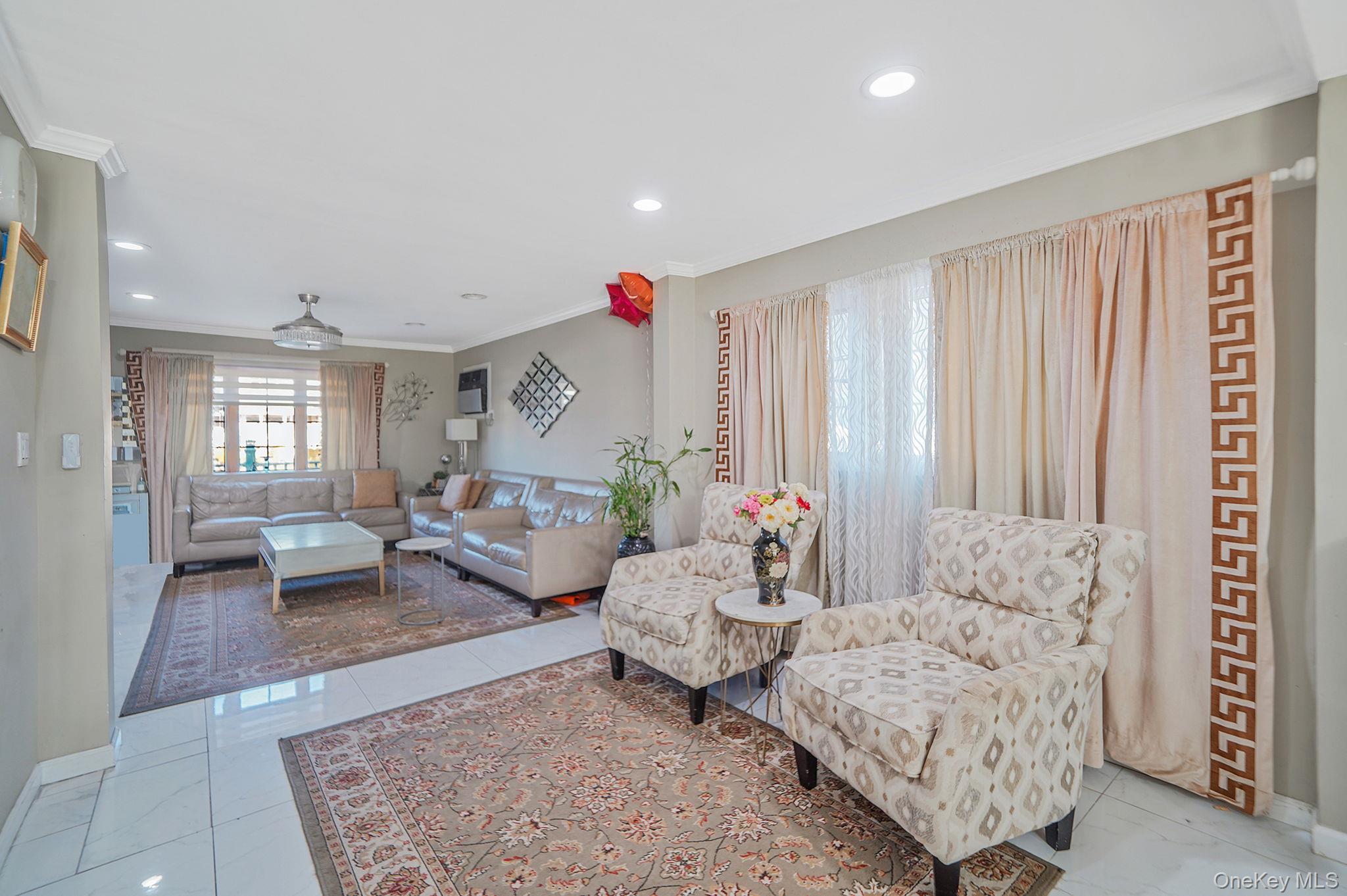 Single Family Washington Nassau County, NY 11590, MLS-939814-9