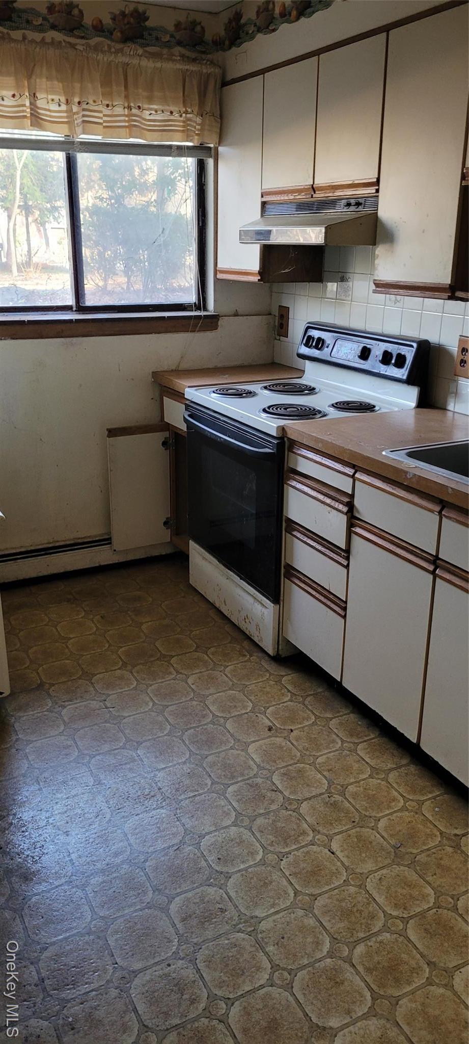 Single Family Kent  Dutchess County, NY 12590, MLS-939826-27