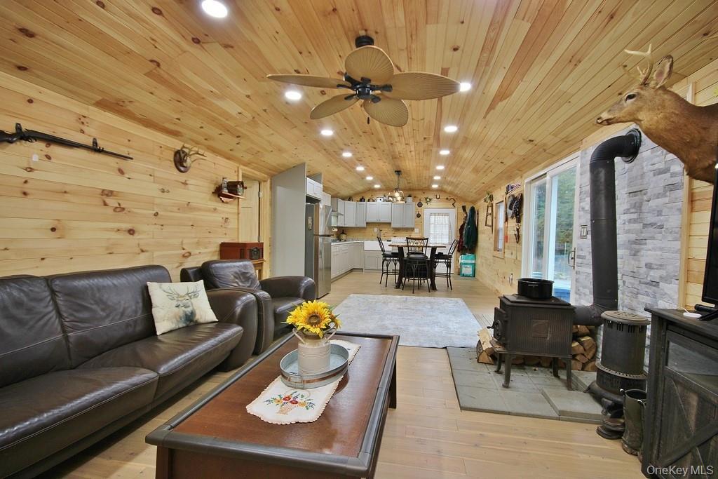 Single Family Dahlia  Sullivan County, NY 12758, MLS-939833-13