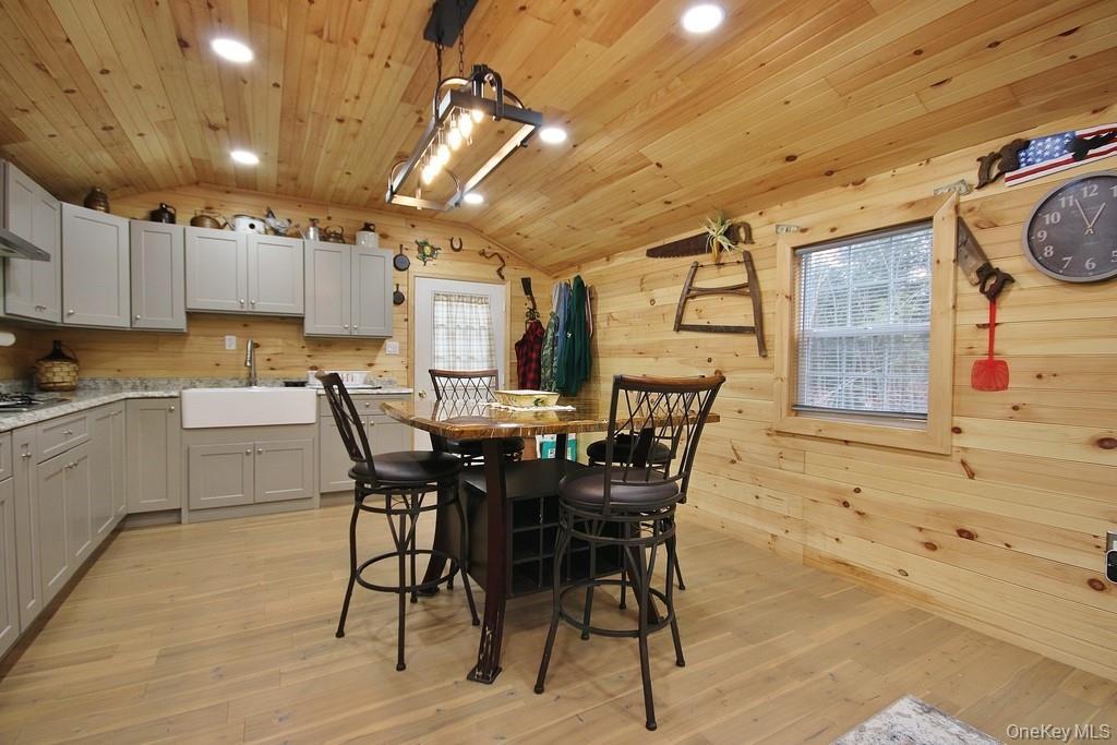 Single Family Dahlia  Sullivan County, NY 12758, MLS-939833-2