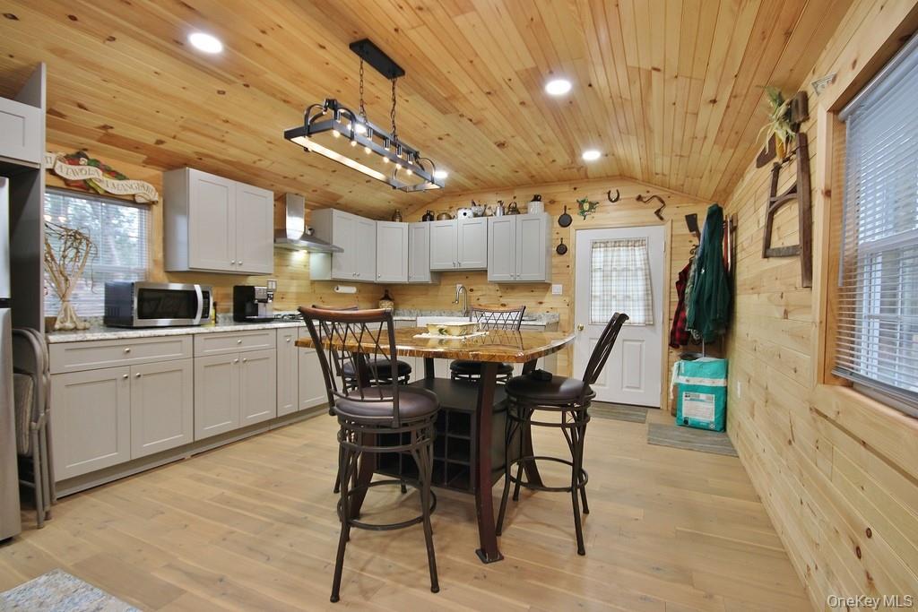 Single Family Dahlia  Sullivan County, NY 12758, MLS-939833-3