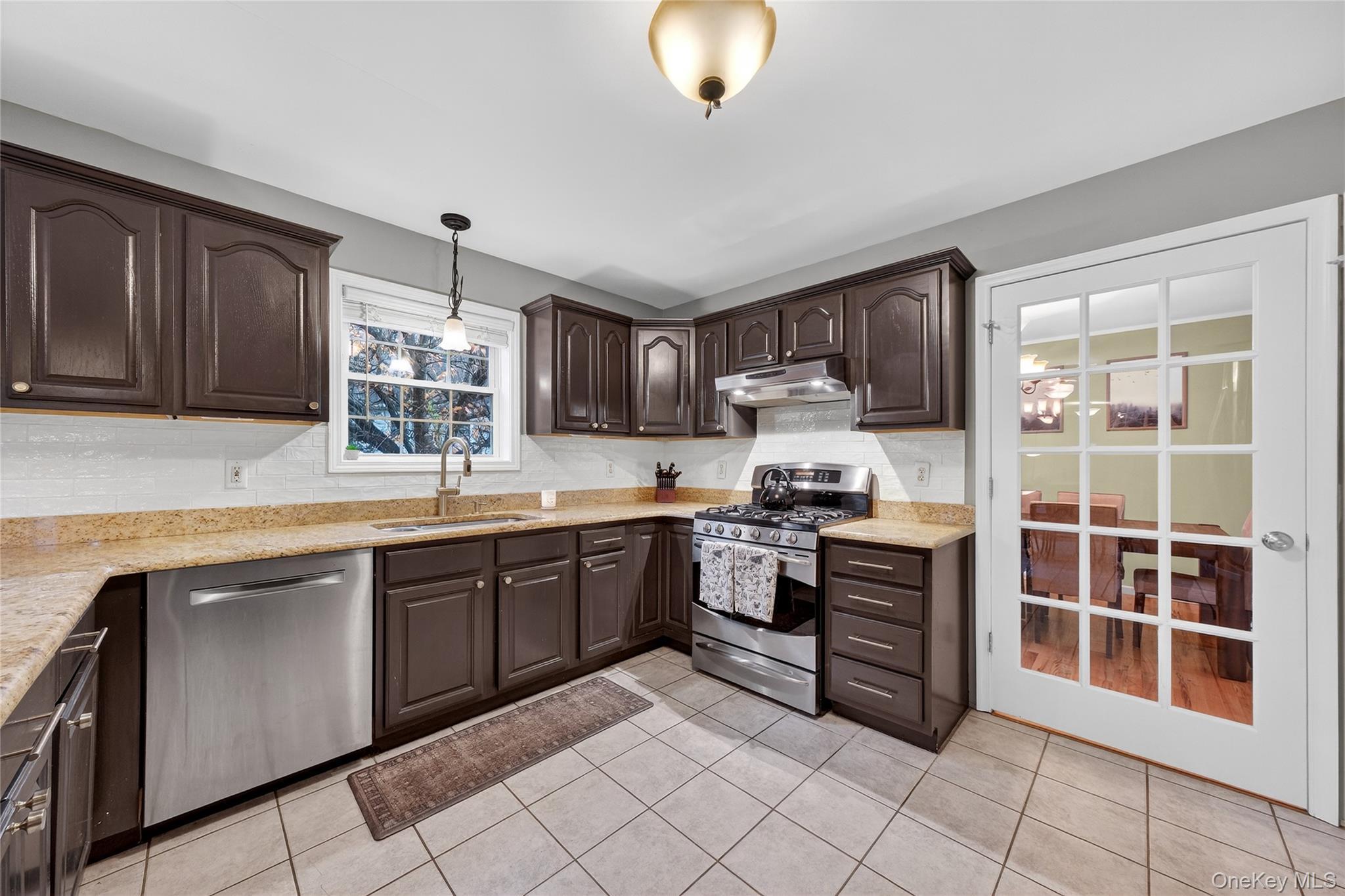 Single Family Pewter Orange County, NY 10918, MLS-939836-9