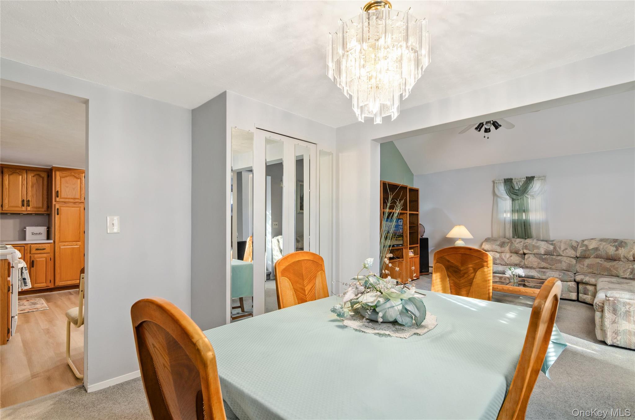 Single Family 45th Suffolk County, NY 11751, MLS-939838-17