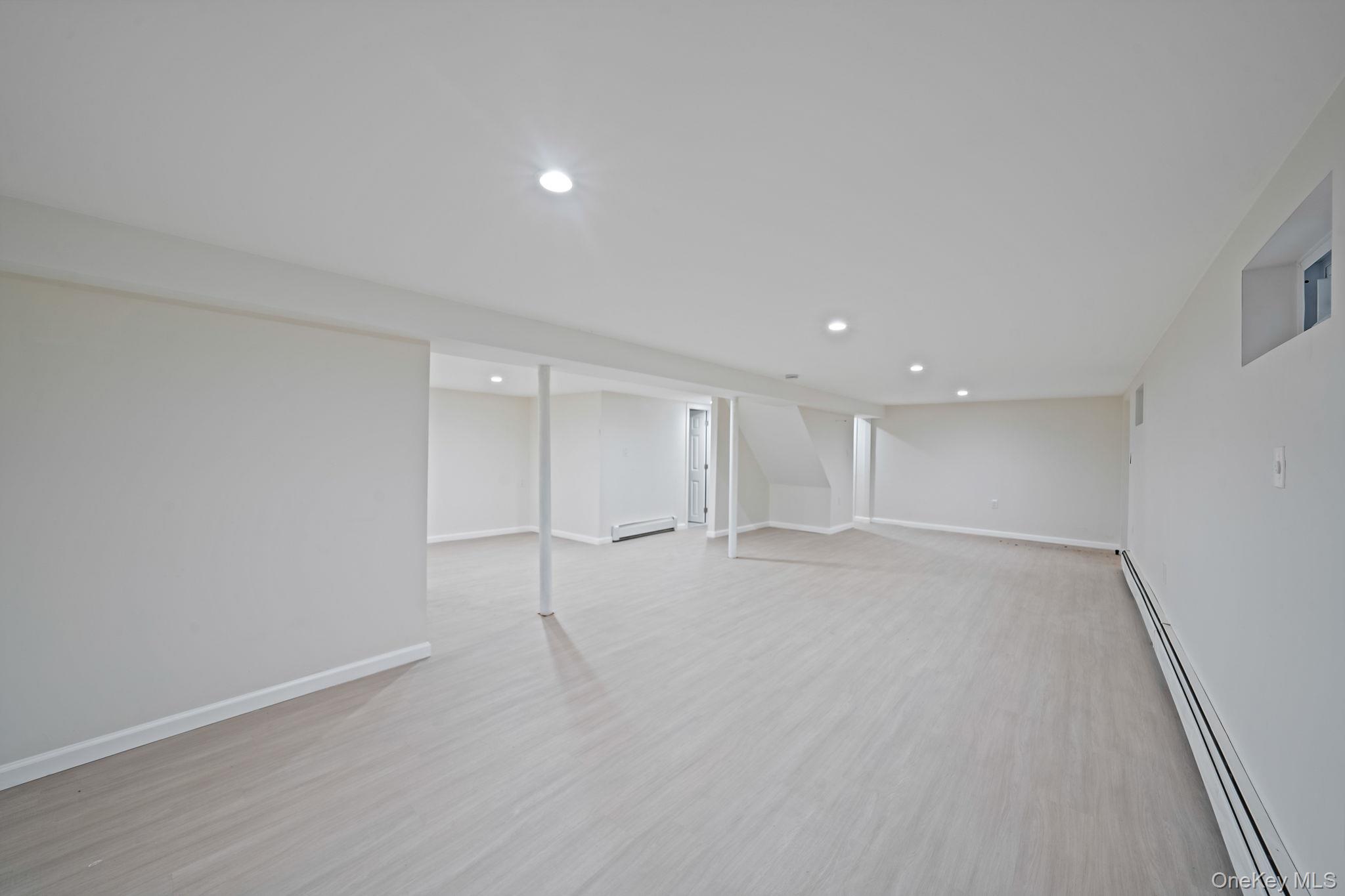 Single Family 234th Queens, NY 11411, MLS-939865-26