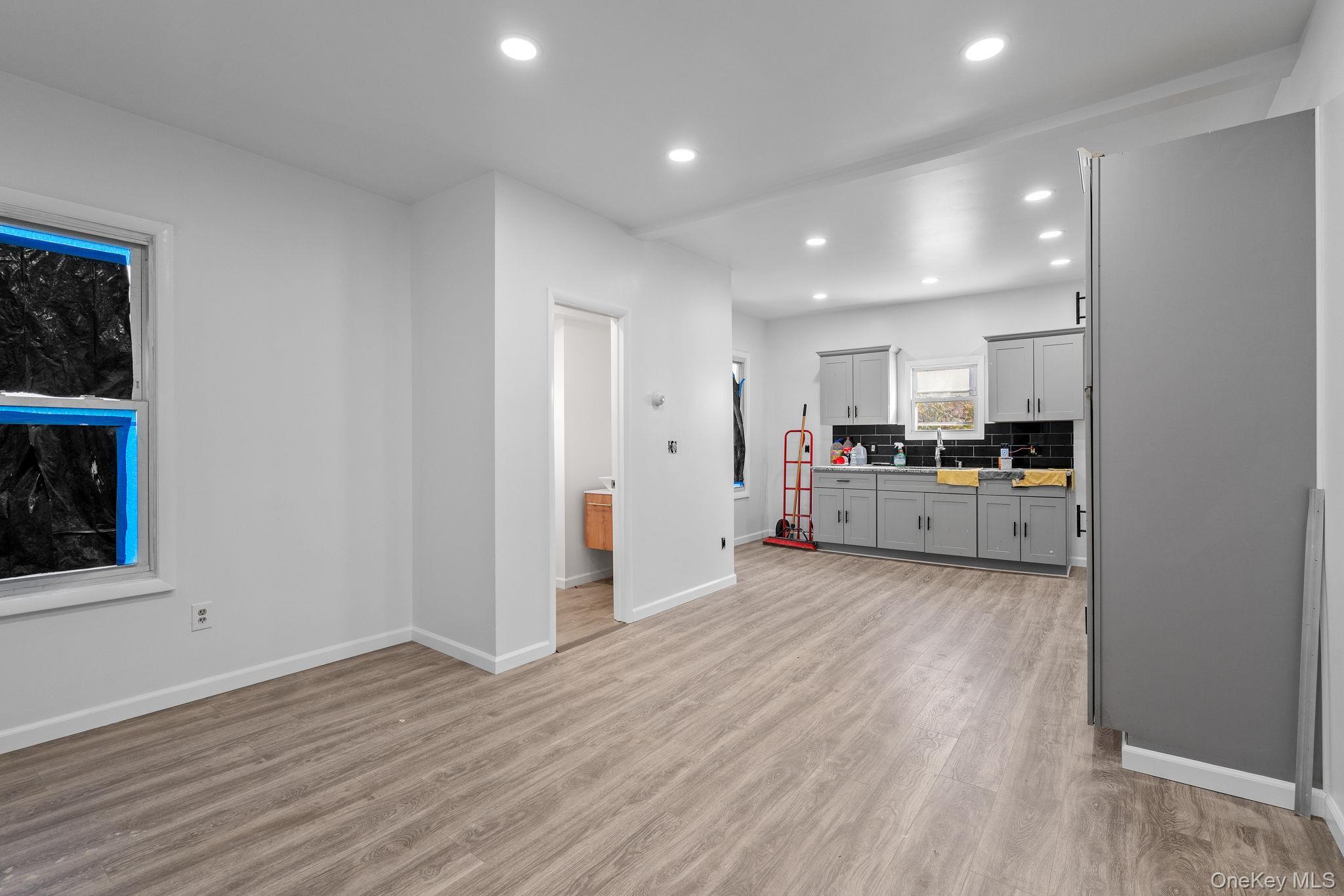 Single Family Winnikee  Dutchess County, NY 12601, MLS-939898-6