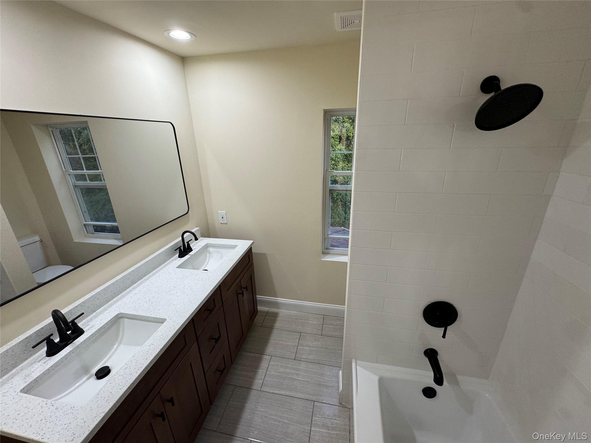 Single Family Dodge Dutchess County, NY 12570, MLS-939911-17