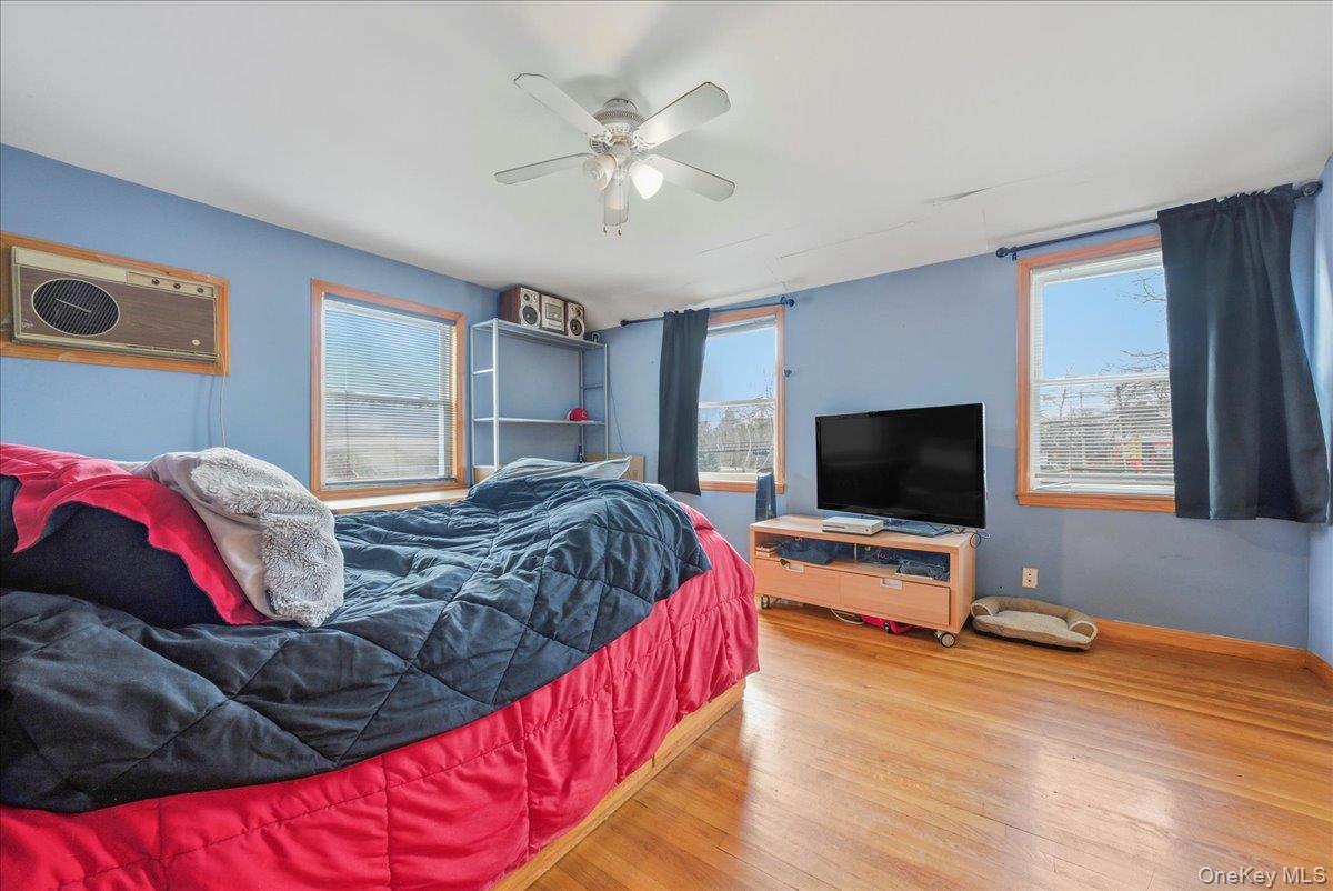 Single Family 164th  Queens, NY 11358, MLS-939917-28