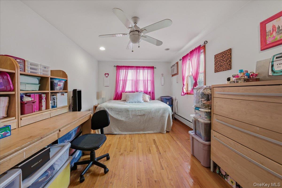 Single Family 164th  Queens, NY 11358, MLS-939917-29