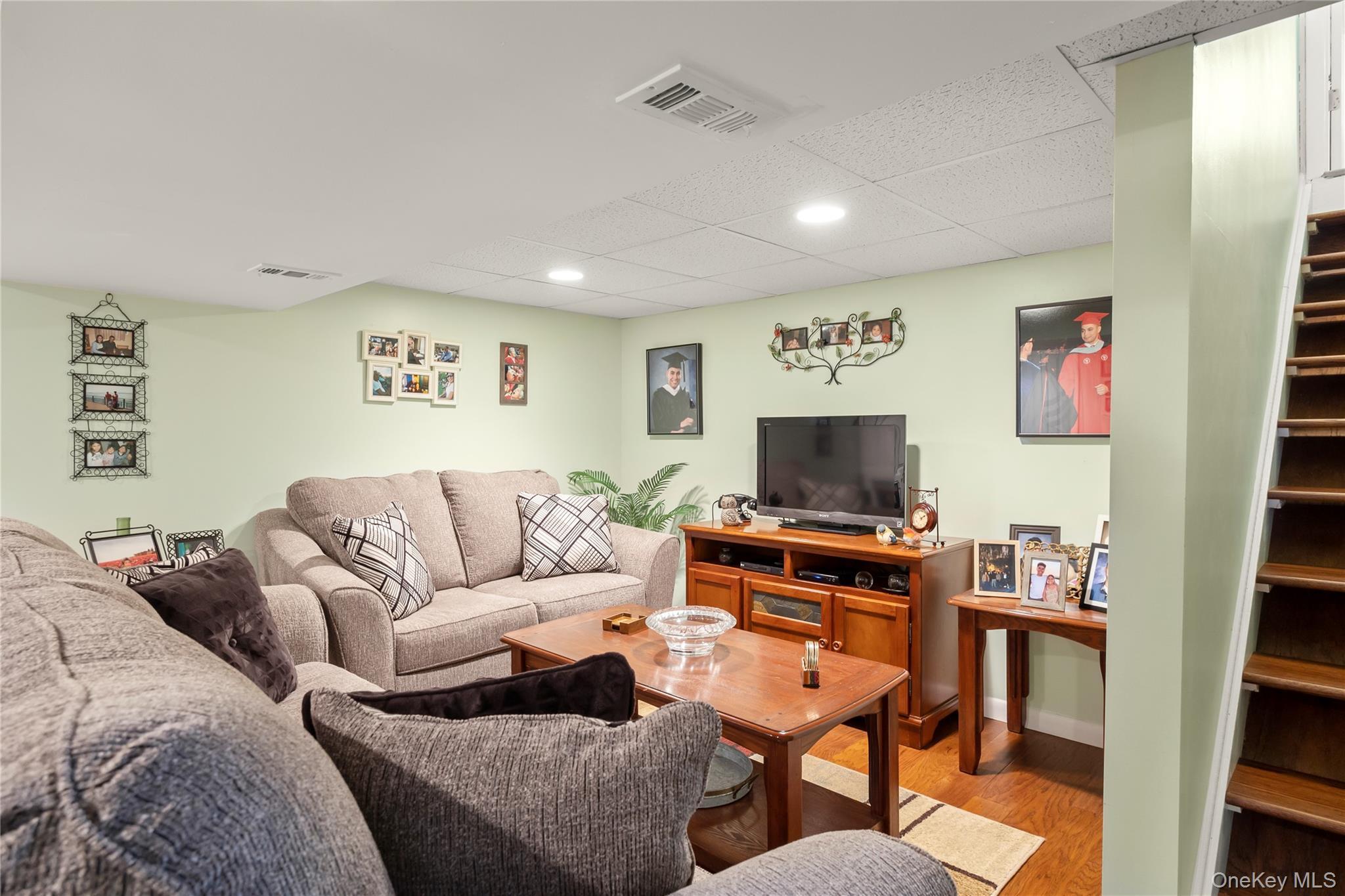 Single Family Vosenkill  Greene County, NY 12015, MLS-939918-17